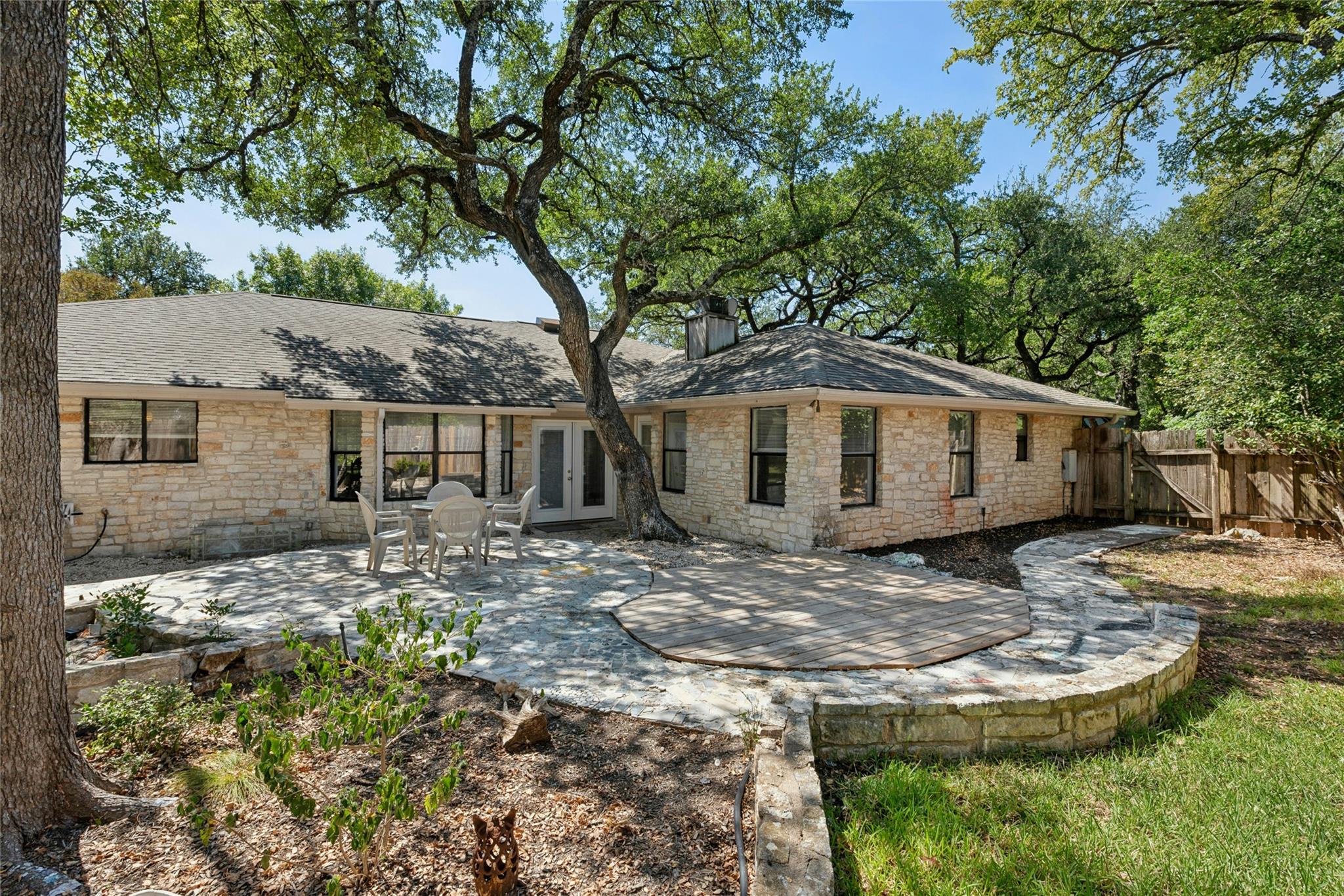 6906 Bayridge Ter, Austin, TX 78759