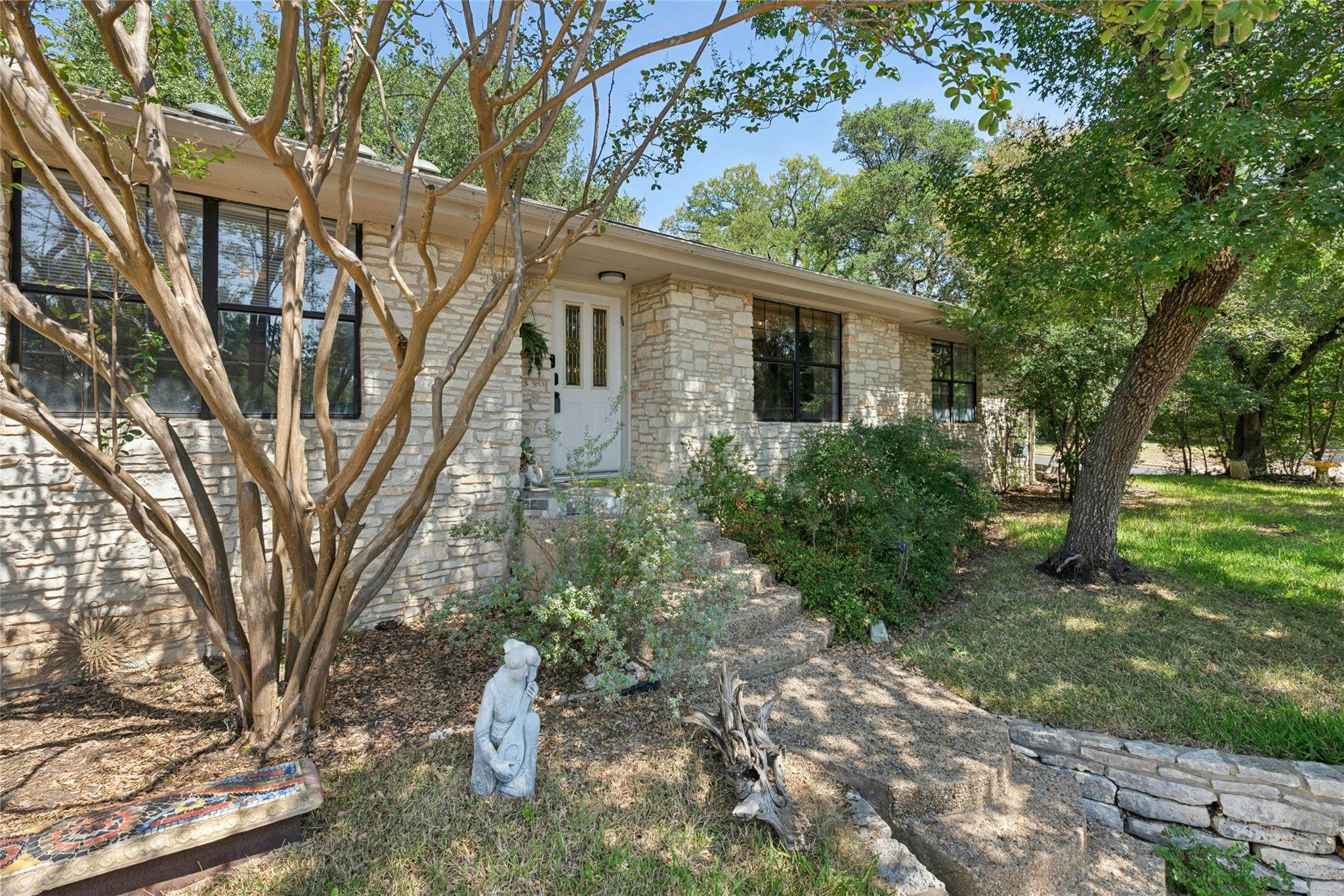 6906 Bayridge Ter, Austin, TX 78759