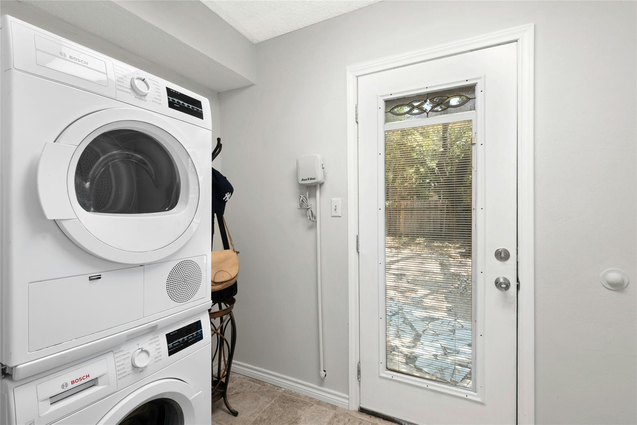 6906 Bayridge Ter, Austin, TX 78759