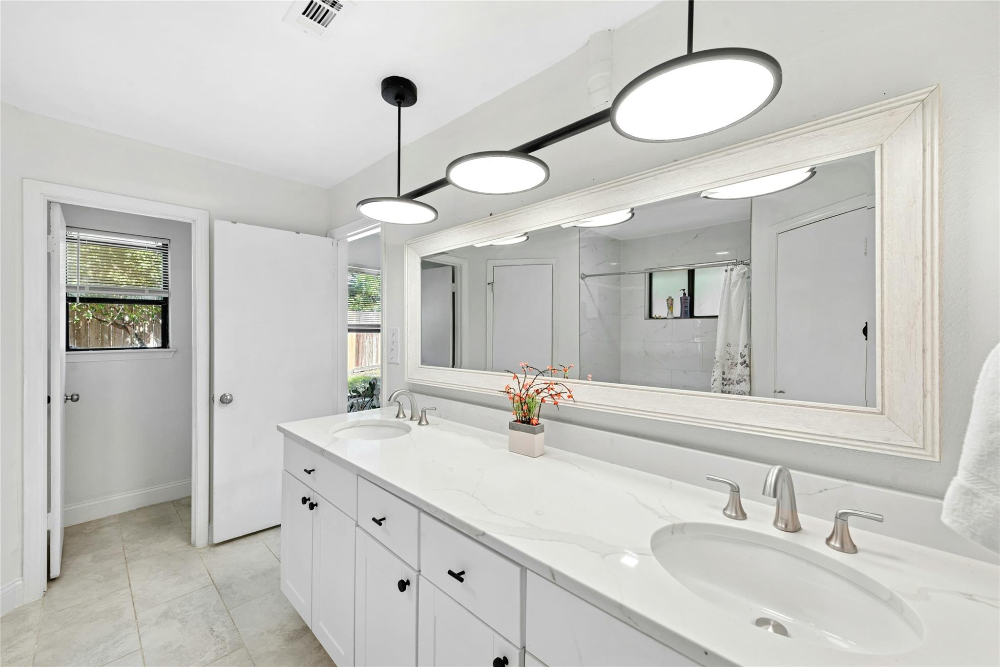 6906 Bayridge Ter, Austin, TX 78759