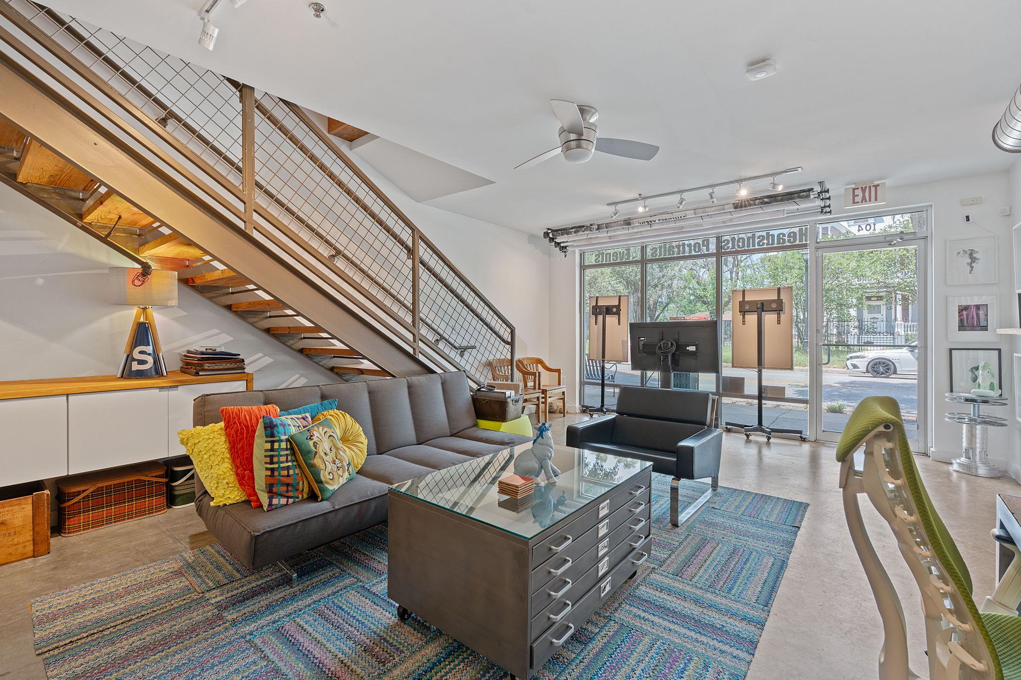 1601 E Cesar Chavez St # 104, Austin, TX 78702