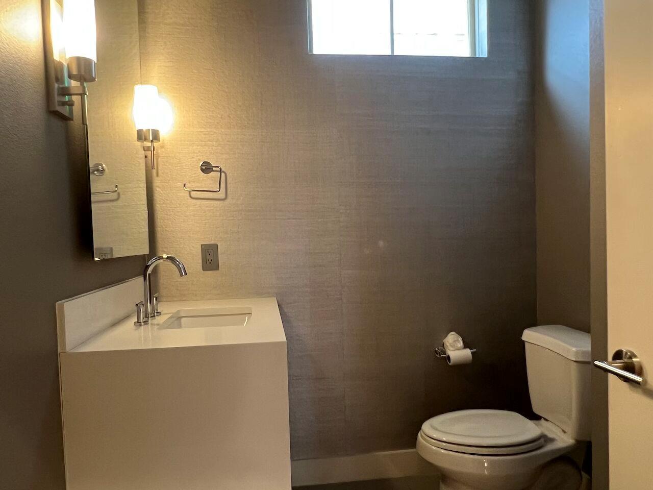 2520 Bluebonnet Ln # 5, Austin, TX 78704