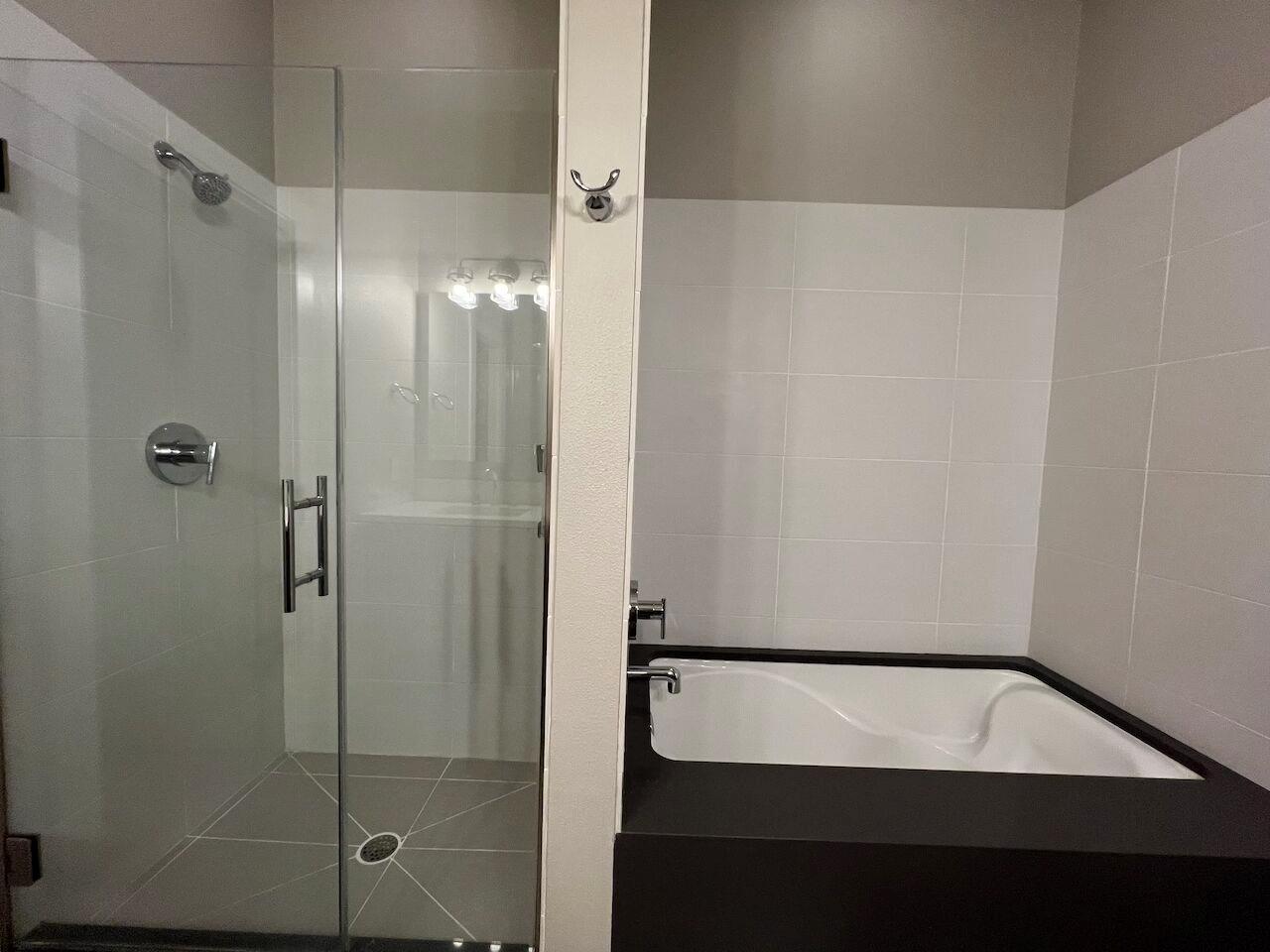 2520 Bluebonnet Ln # 5, Austin, TX 78704