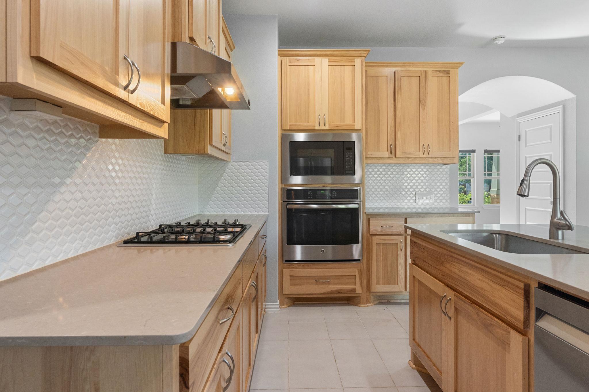 8712 Slater Dr, Austin, TX 78747