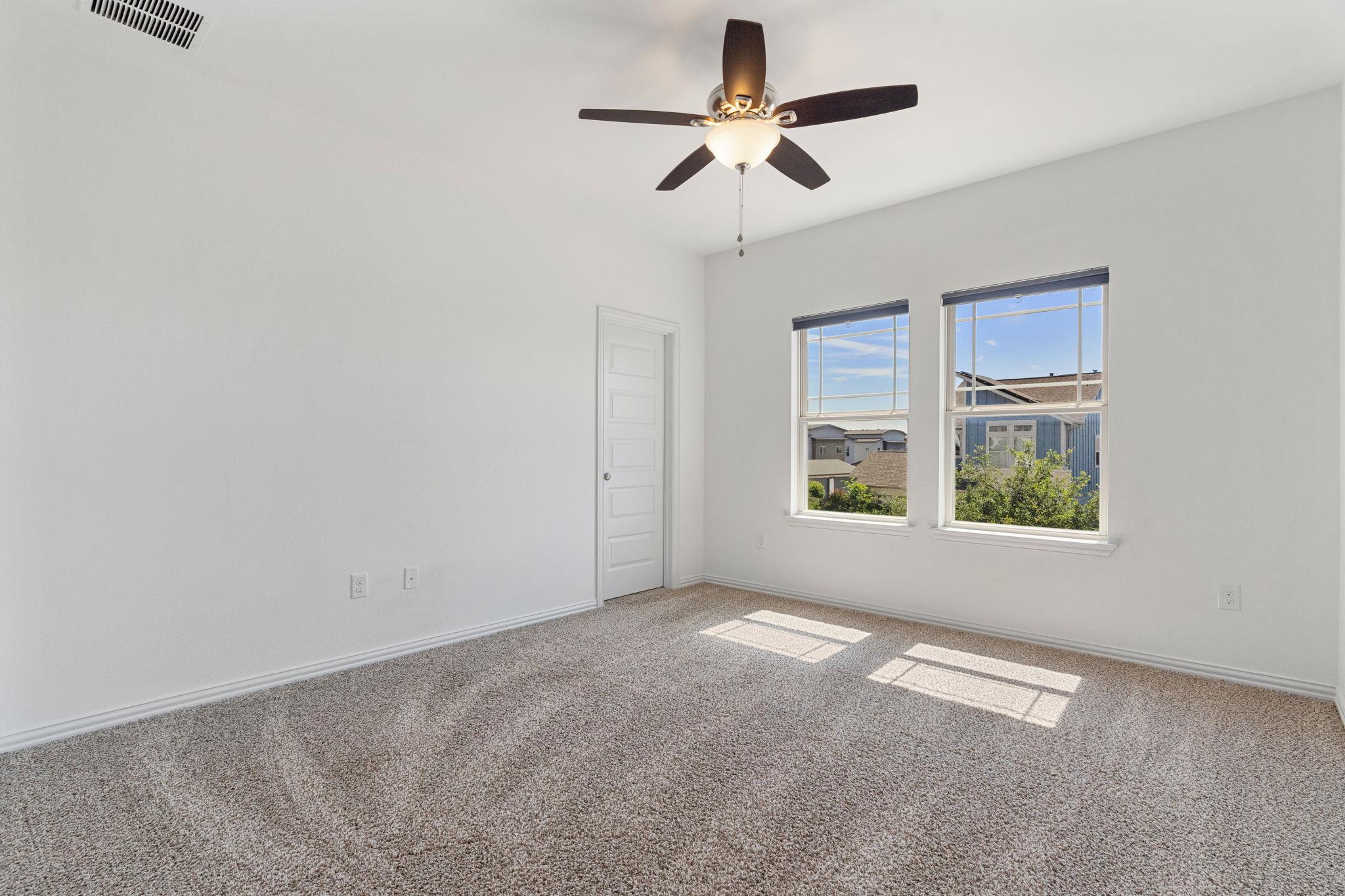 8712 Slater Dr, Austin, TX 78747