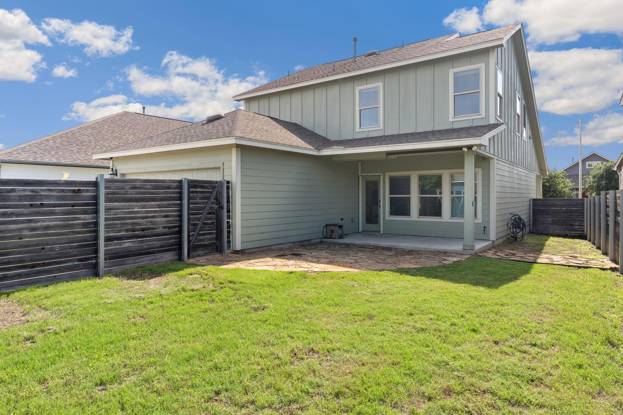 8712 Slater Dr, Austin, TX 78747