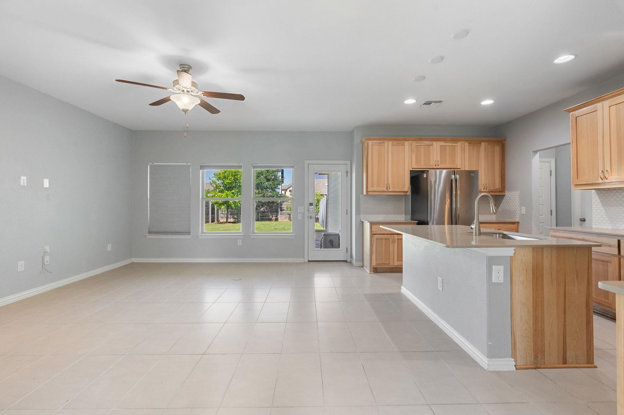 8712 Slater Dr, Austin, TX 78747