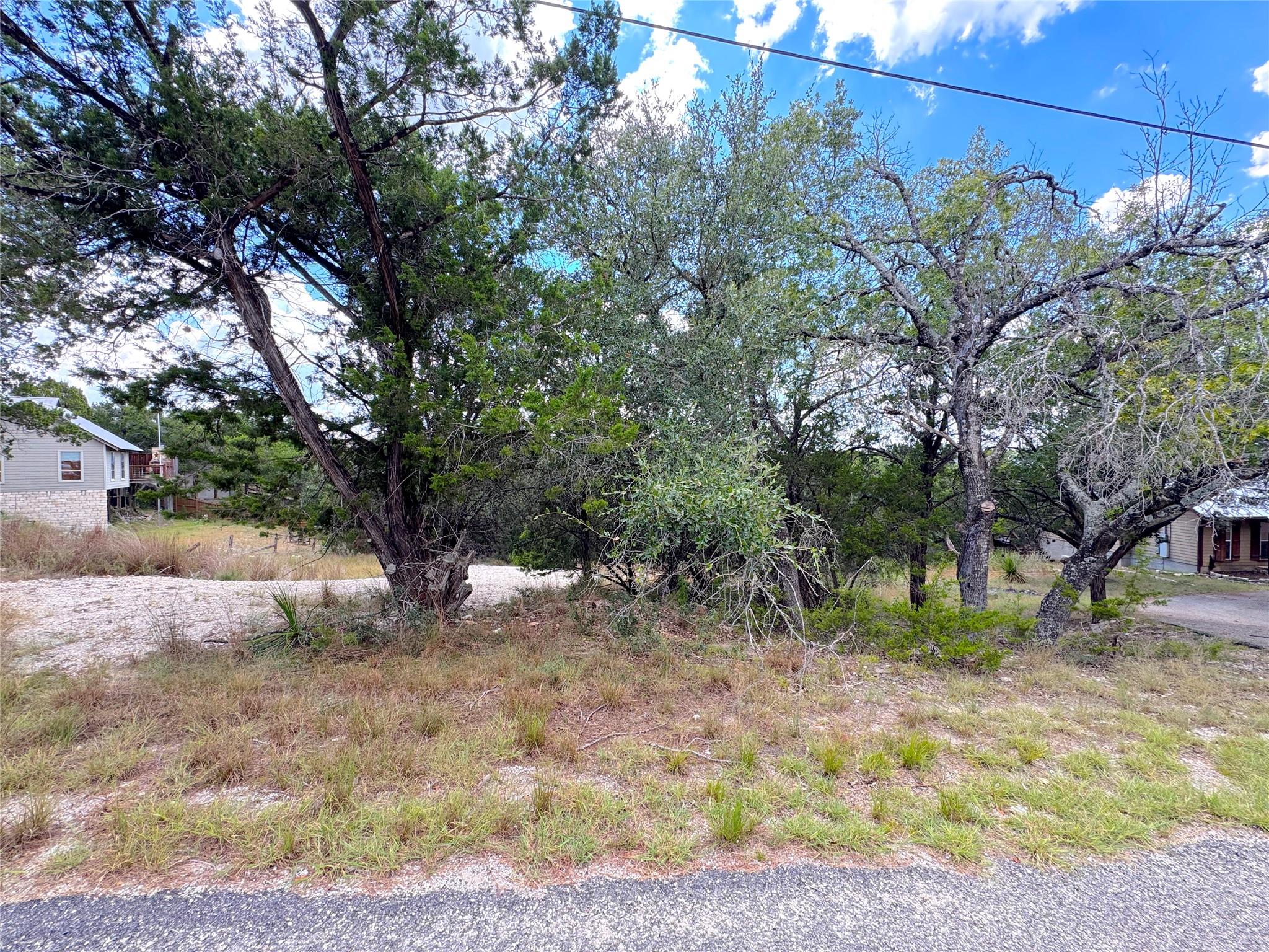 861, 881 Riviera Dr, Canyon Lake, TX 78133