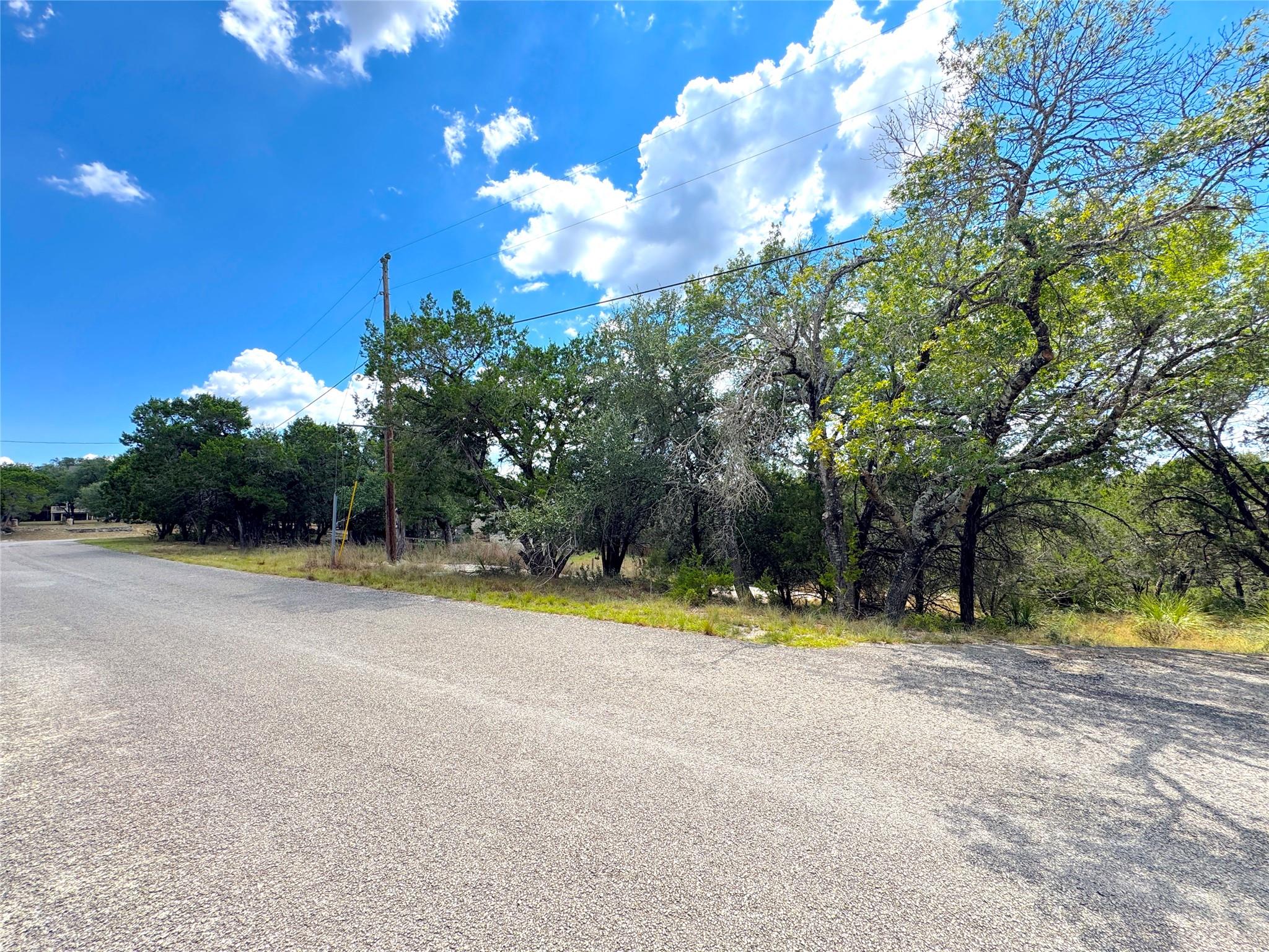 861, 881 Riviera Dr, Canyon Lake, TX 78133