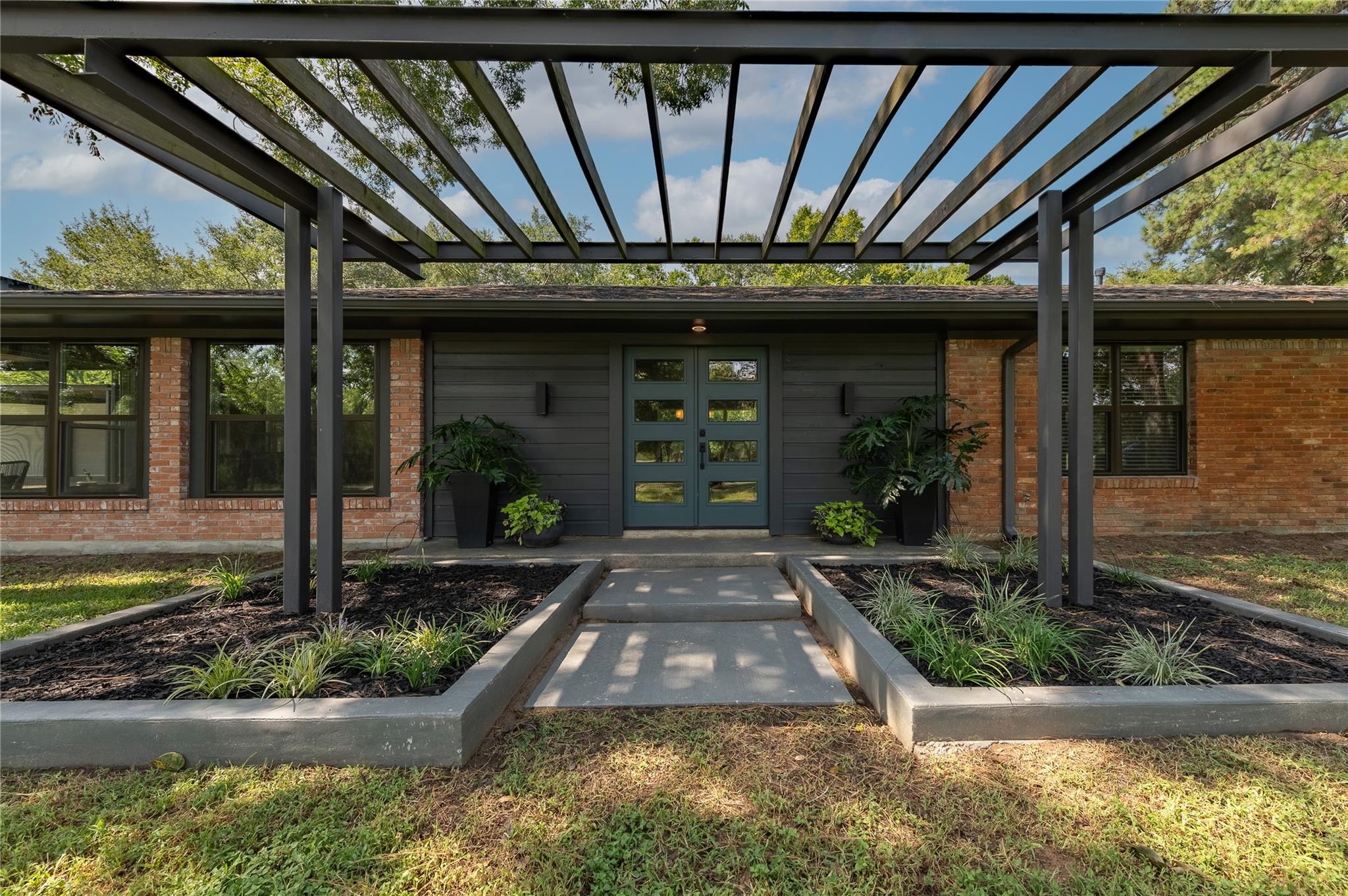 455 Post Oak Court Ct, Caldwell, TX 77836