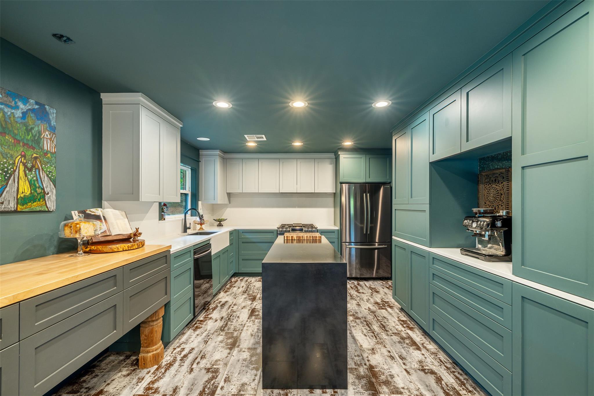 455 Post Oak Court Ct, Caldwell, TX 77836