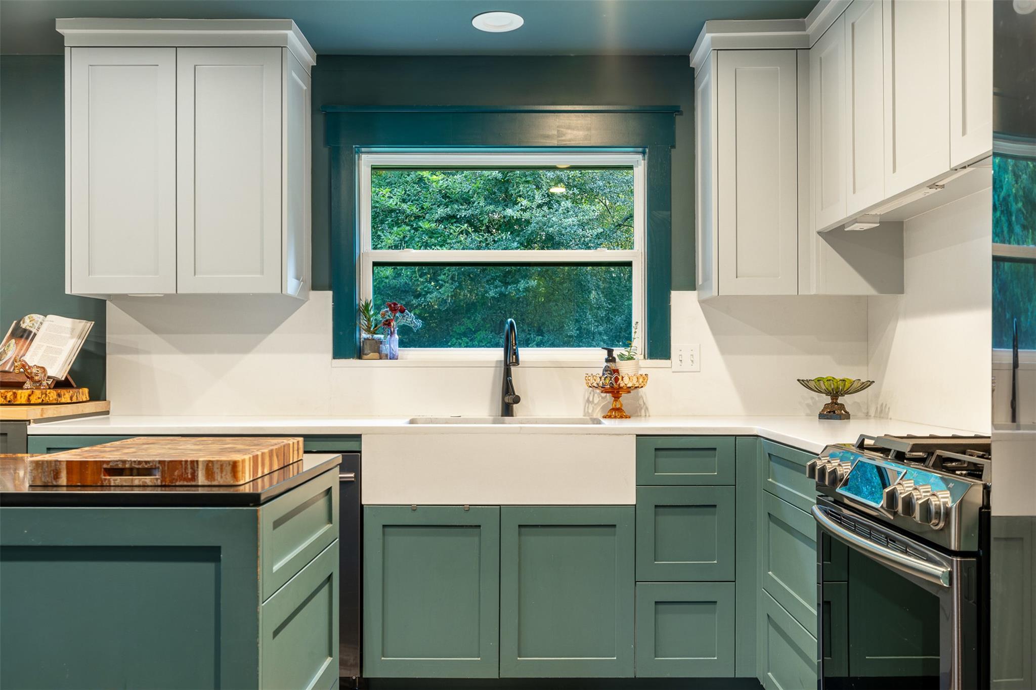 455 Post Oak Court Ct, Caldwell, TX 77836