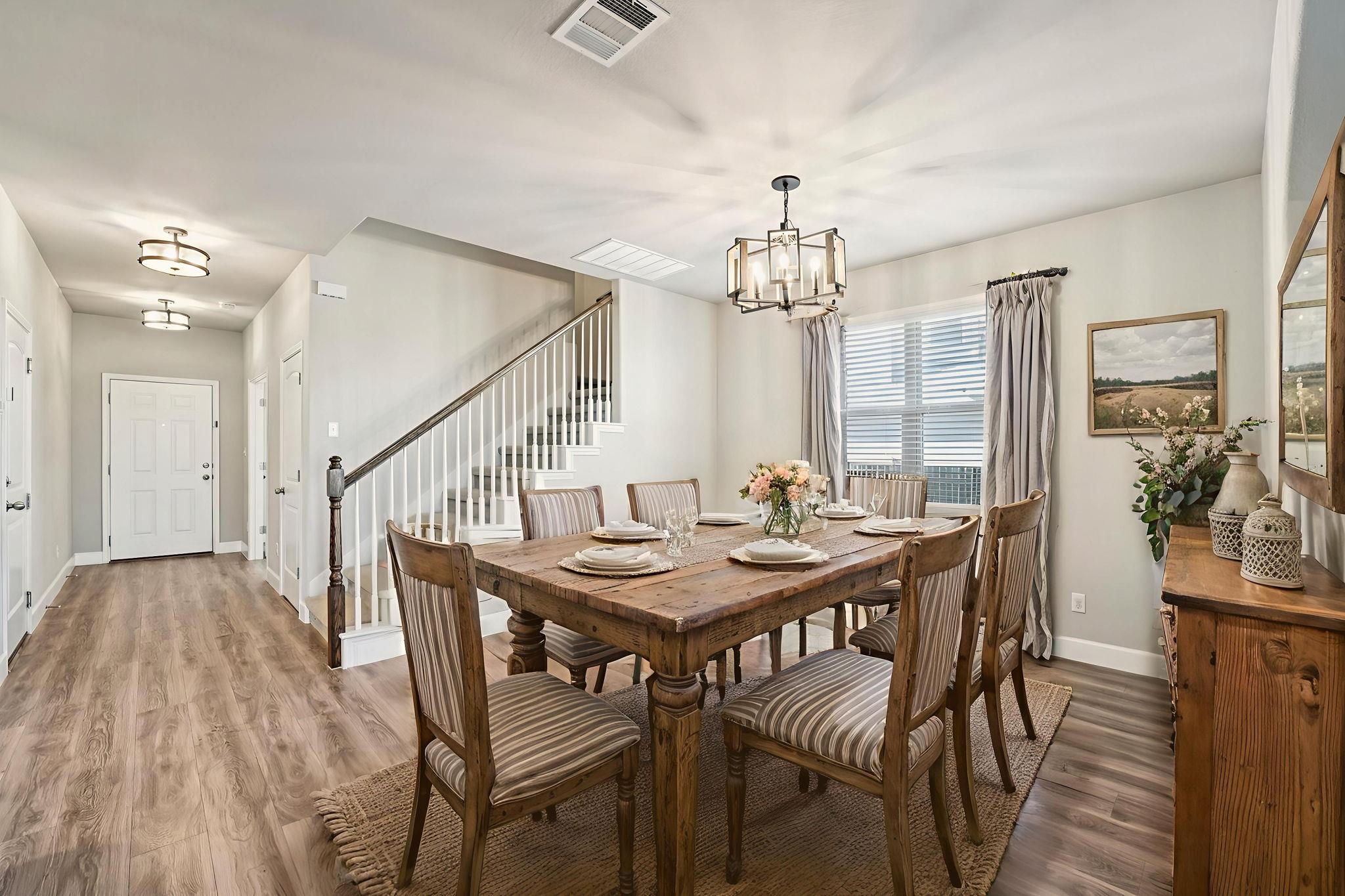 210 Dowdy Cv, Hutto, TX 78634