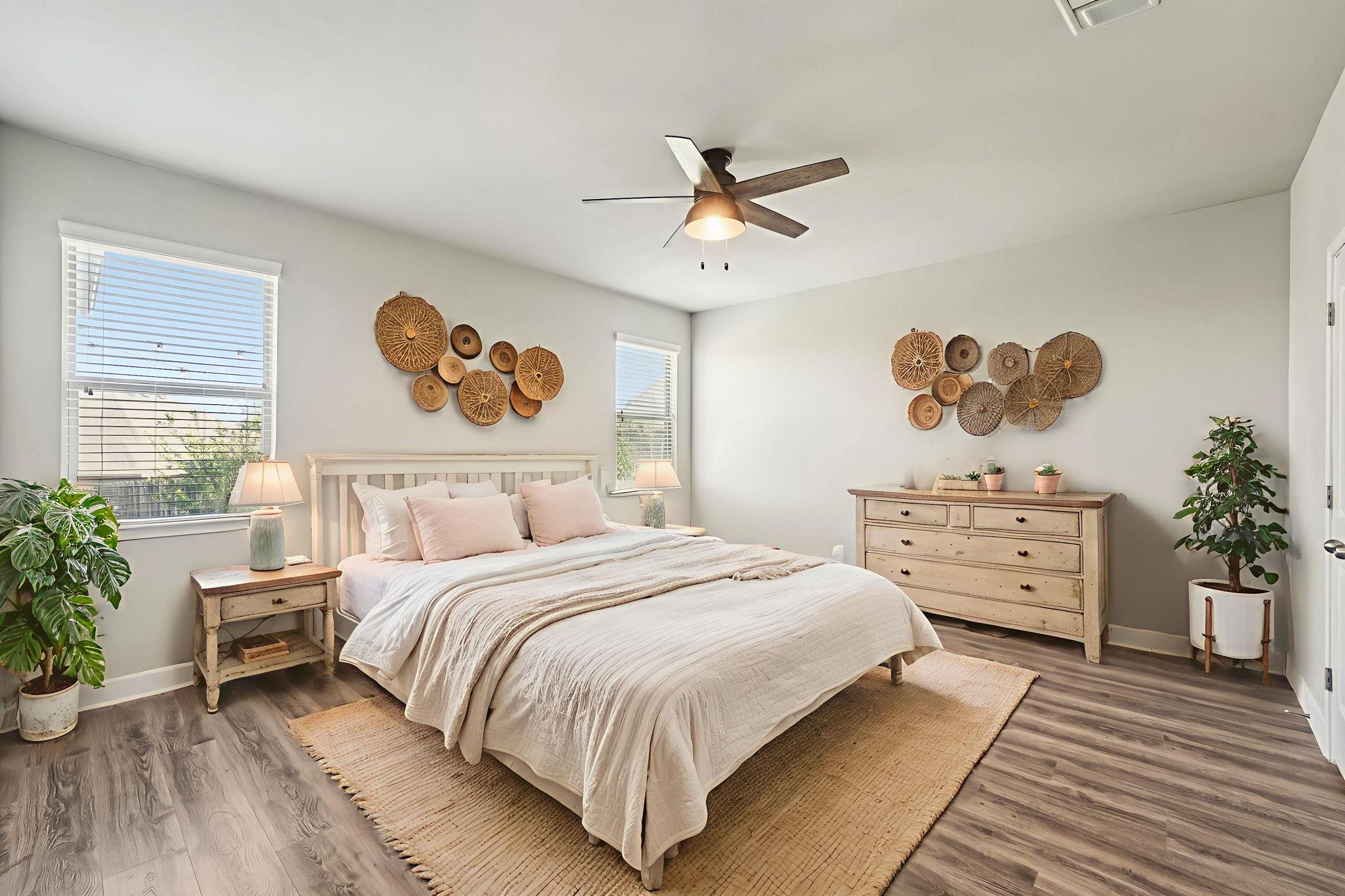 210 Dowdy Cv, Hutto, TX 78634