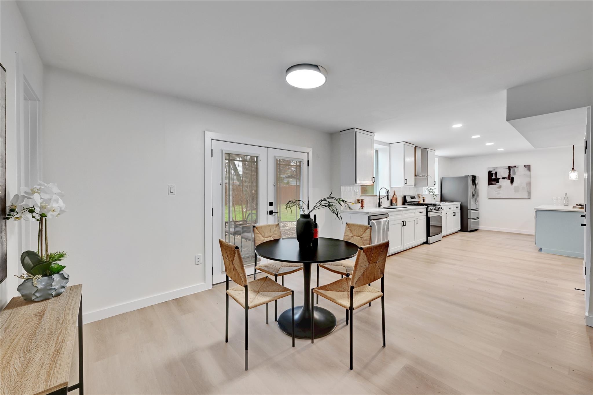 5000 Pack Saddle Pass, Austin, TX 78745