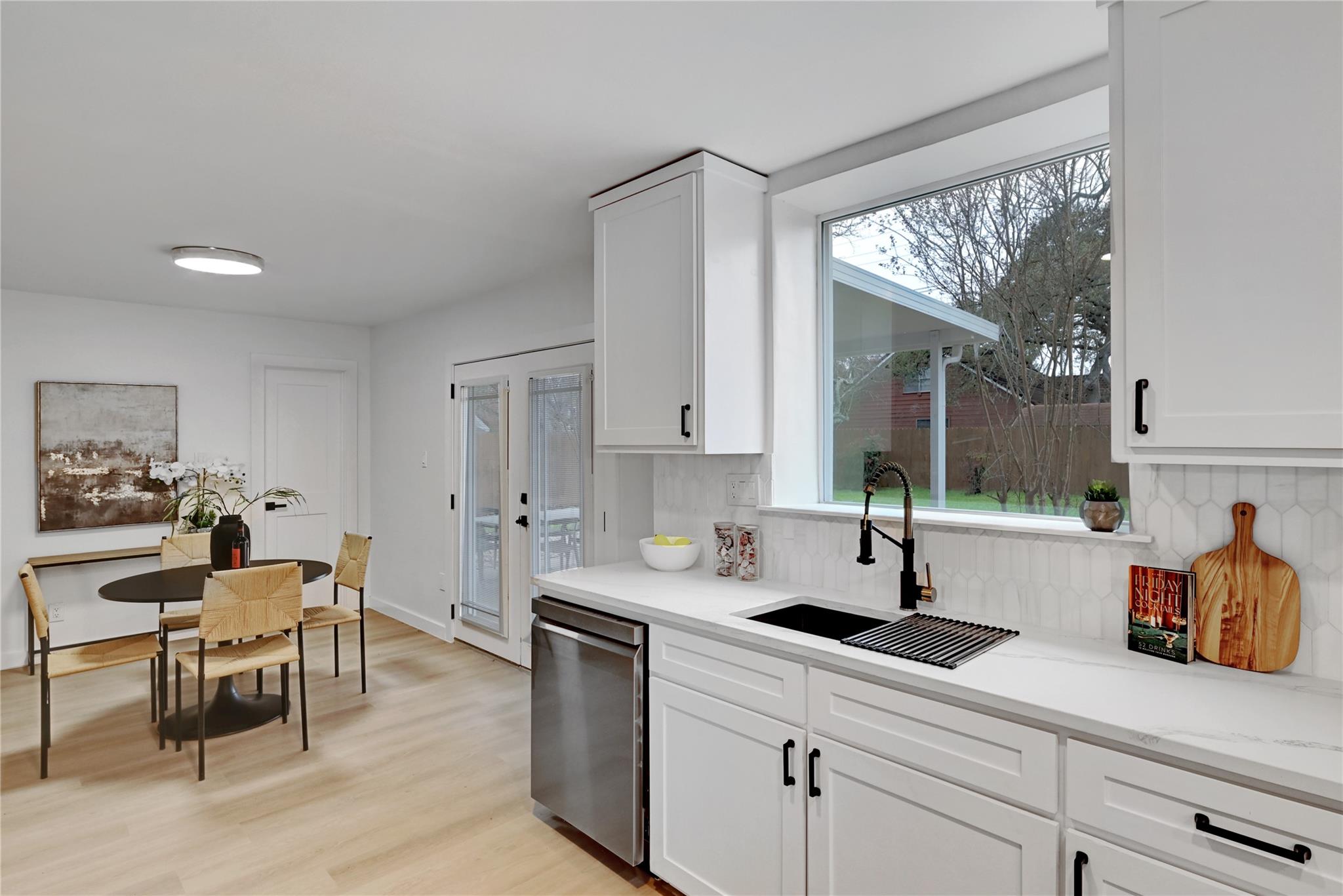 5000 Pack Saddle Pass, Austin, TX 78745