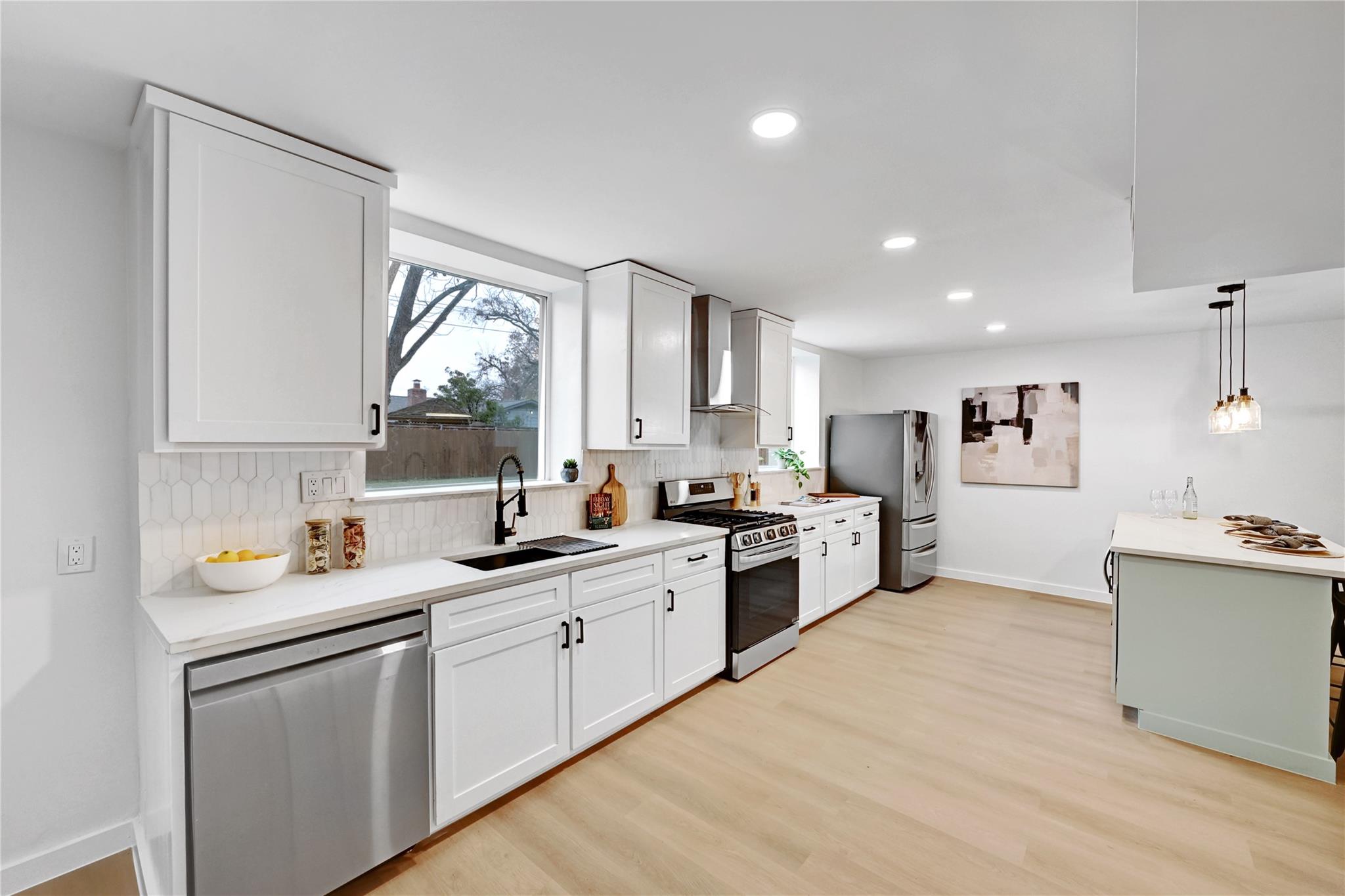 5000 Pack Saddle Pass, Austin, TX 78745