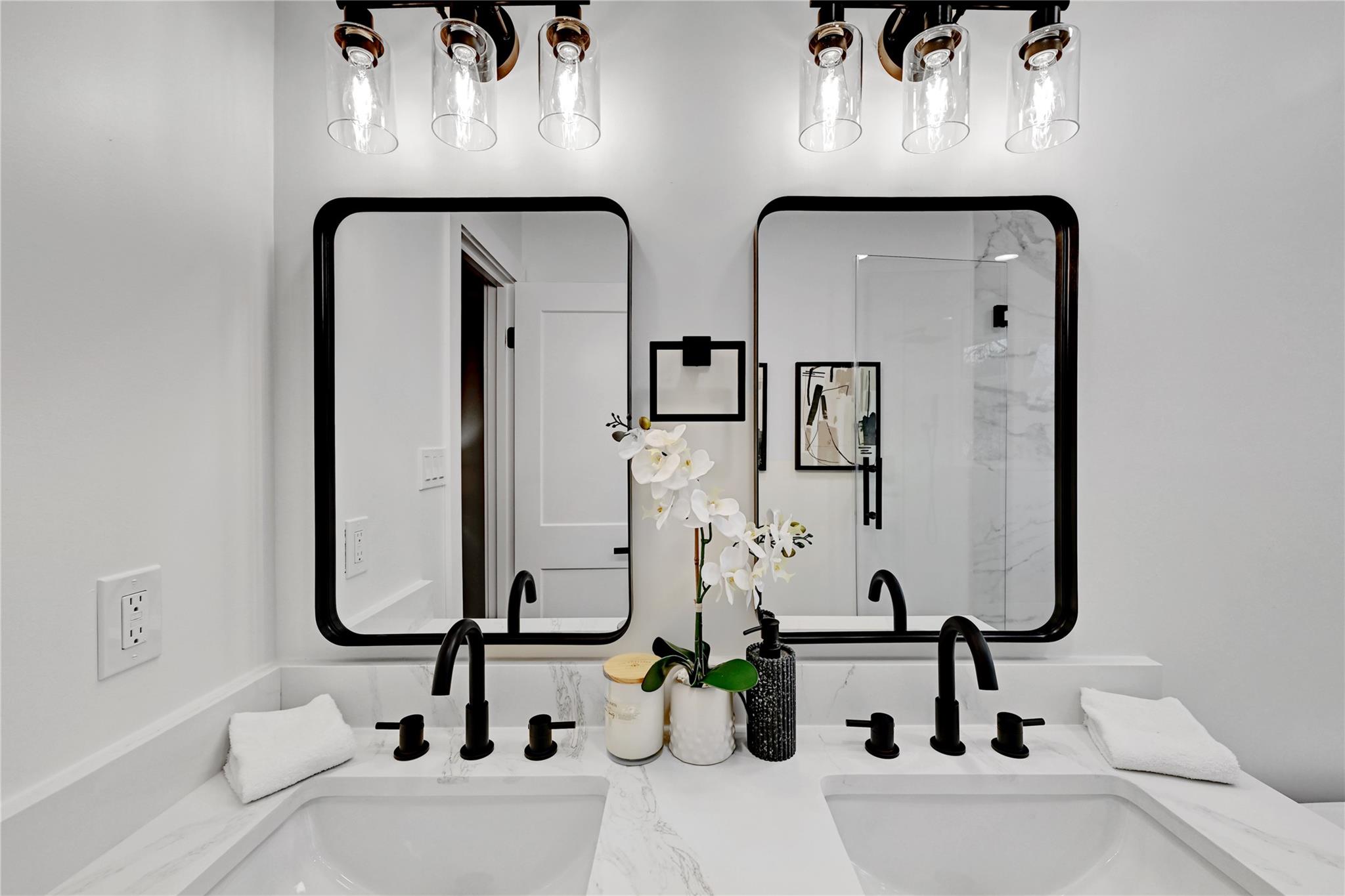 5000 Pack Saddle Pass, Austin, TX 78745