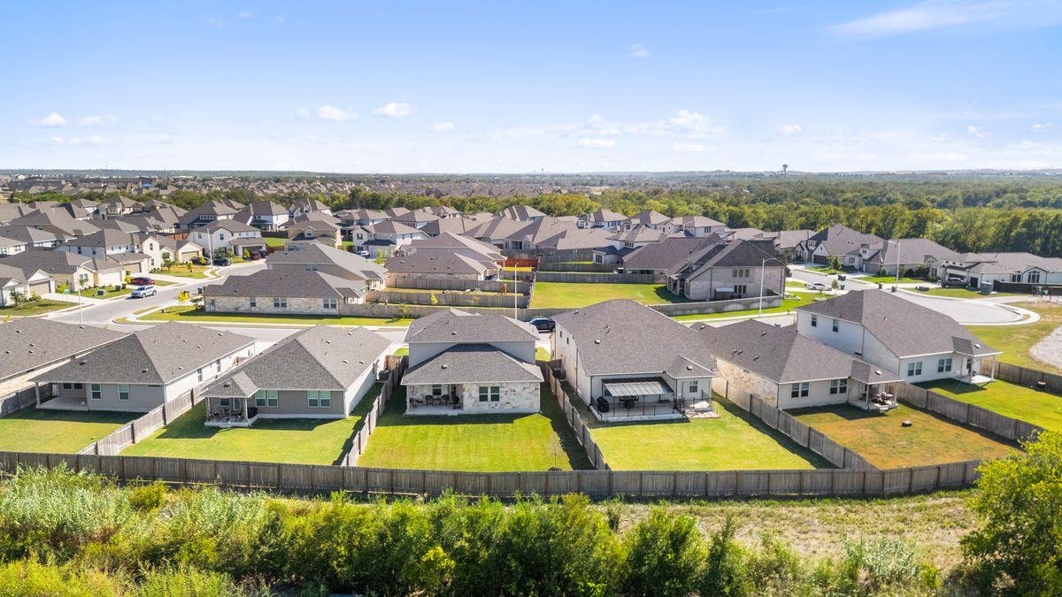 13720 Heartland Dr, Manor, TX 78653