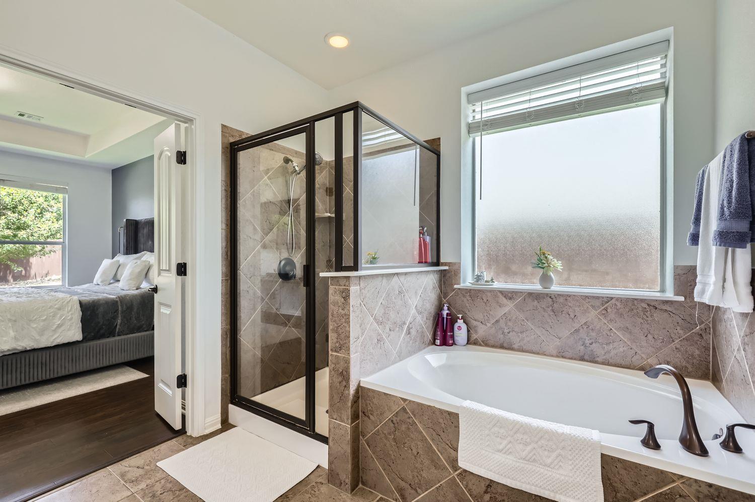 4349 Green Tree Dr, Round Rock, TX 78665