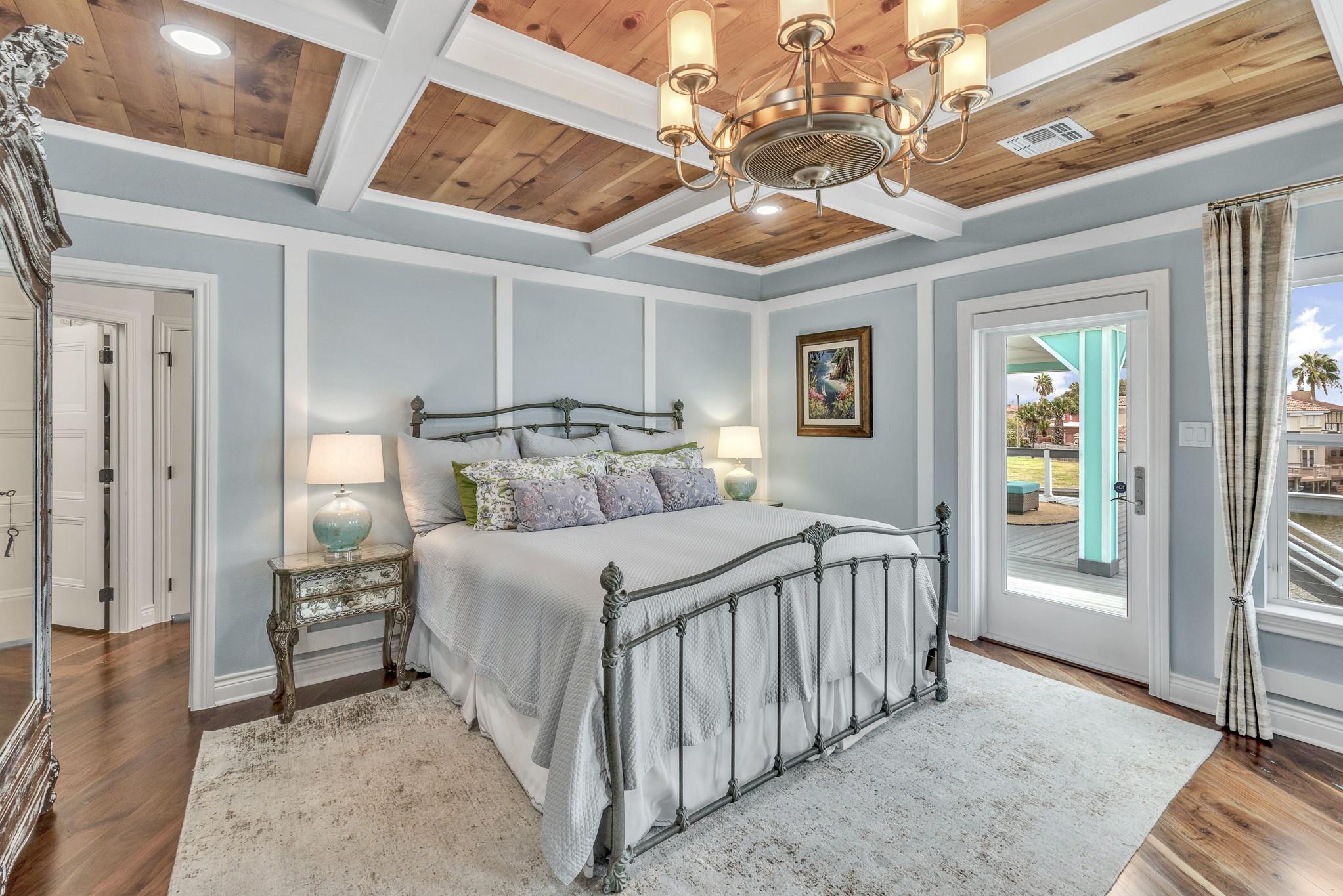 13505 Port Royal Ct, Corpus Christi, TX 78418