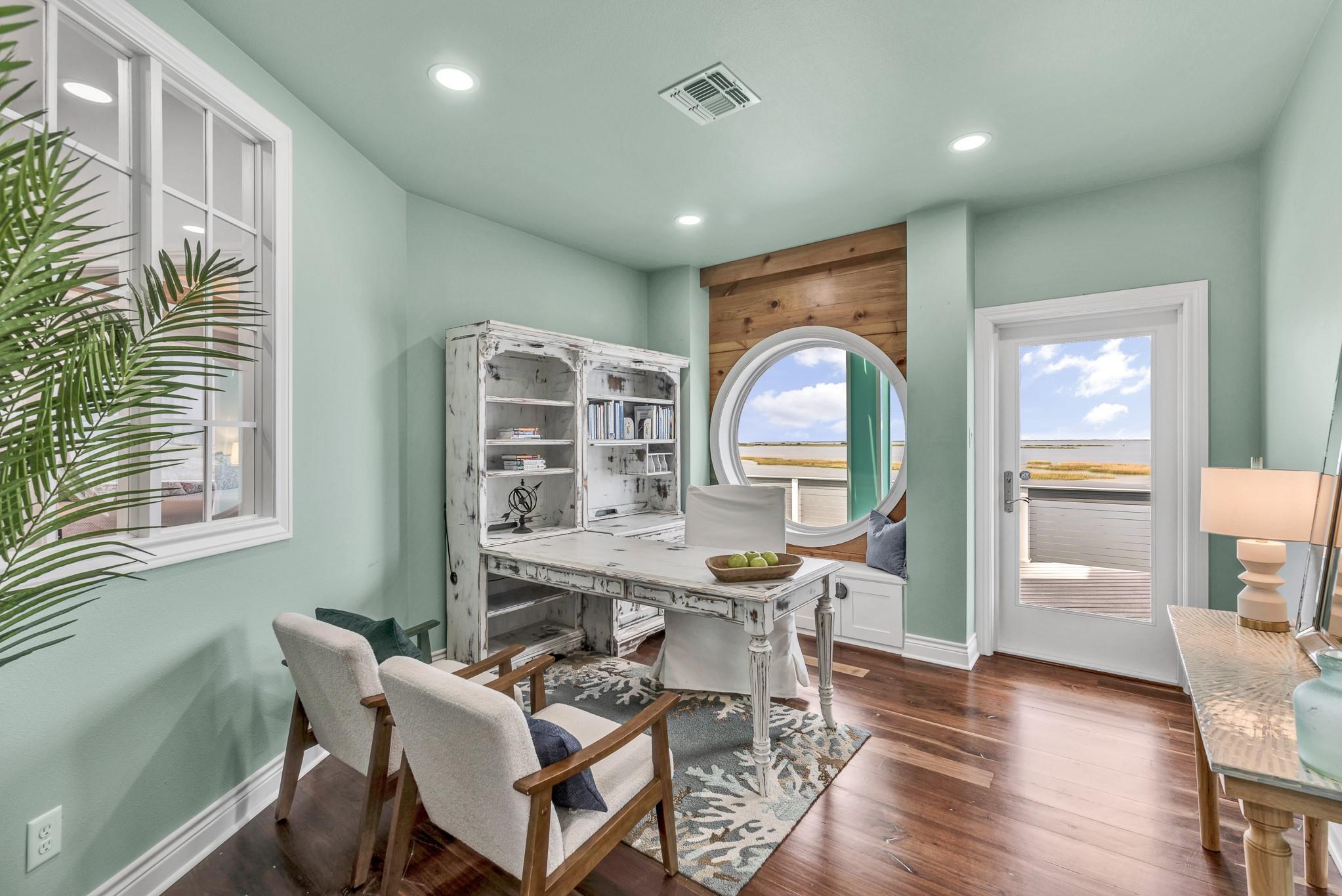 13505 Port Royal Ct, Corpus Christi, TX 78418