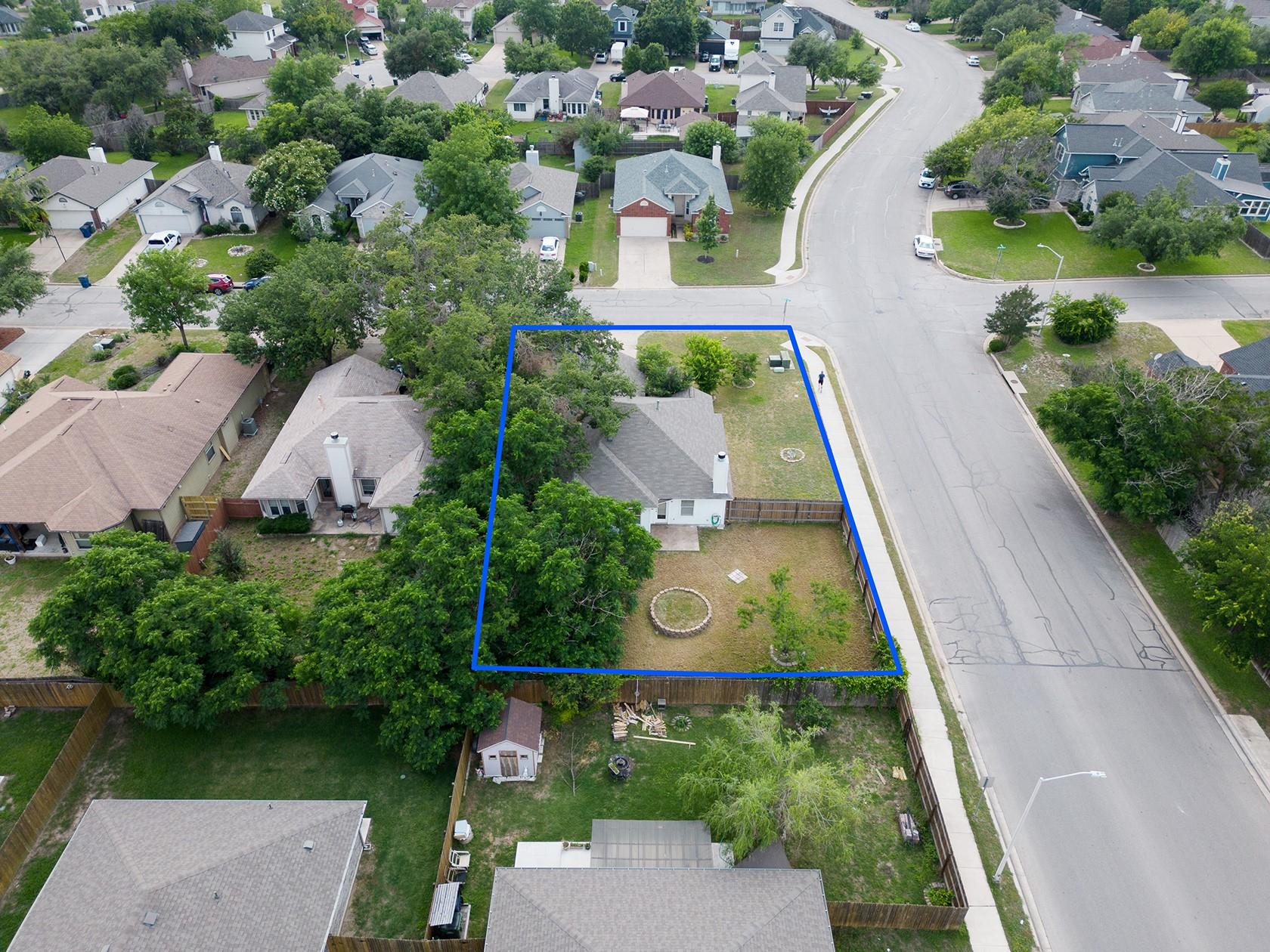 1000 Moon Glow Dr, Leander, TX 78641