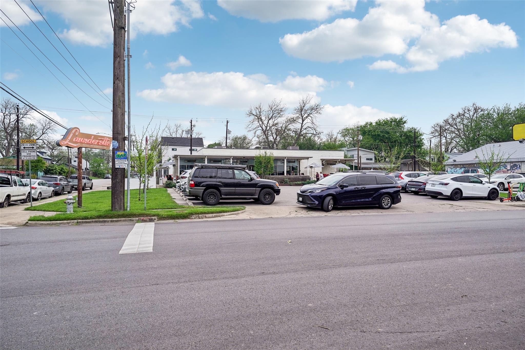 2312 Canterbury St #A, Austin, TX 78702