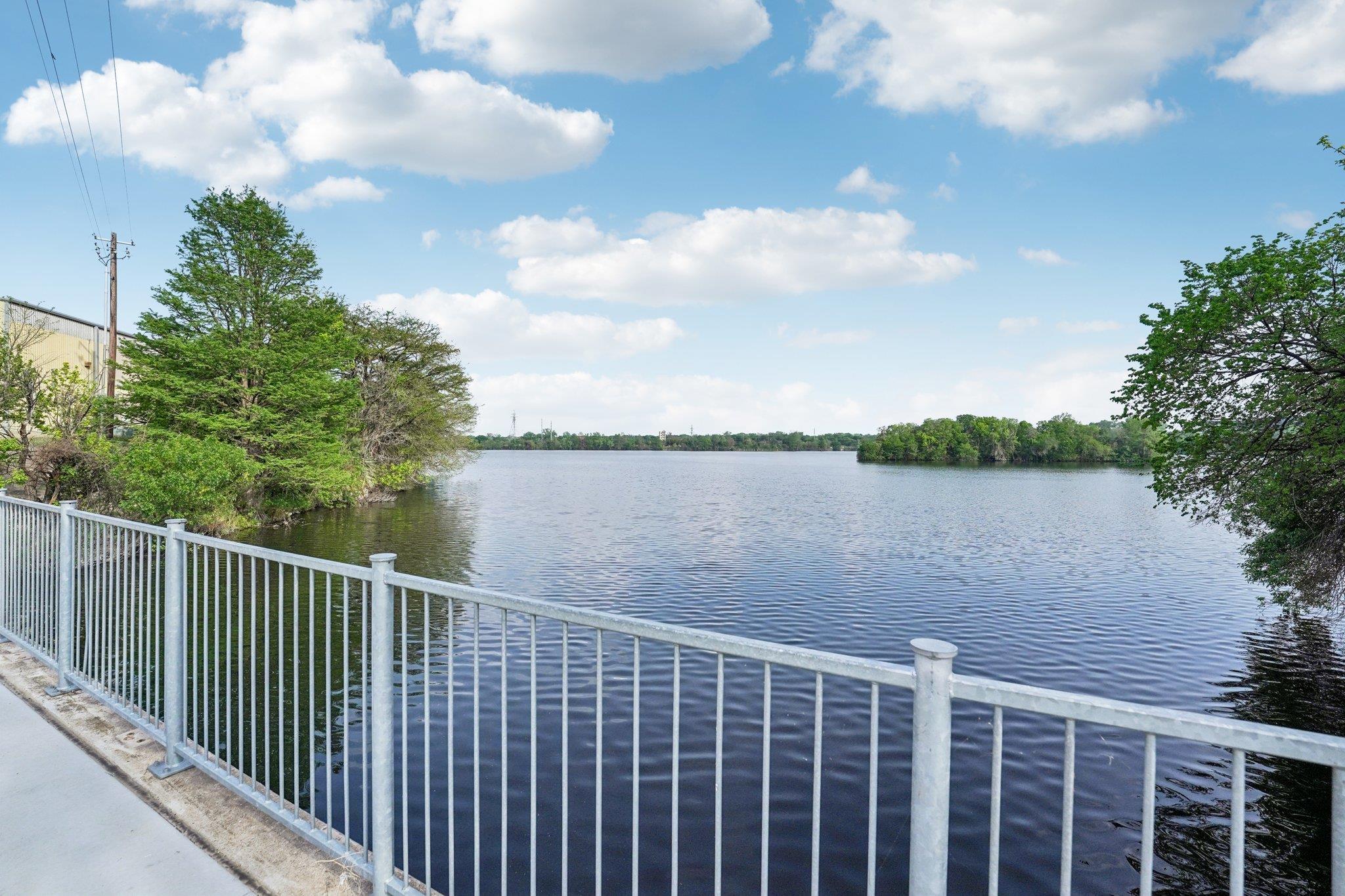 2312 Canterbury St #A, Austin, TX 78702