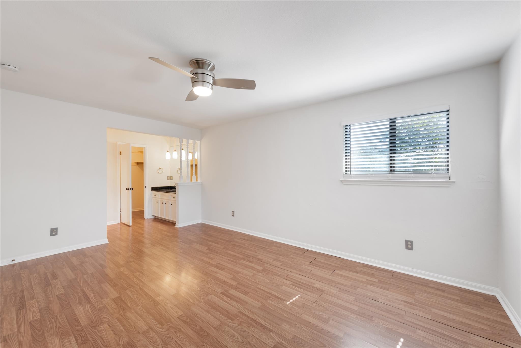 1504 Aquifer Cv # B, Austin, TX 78746