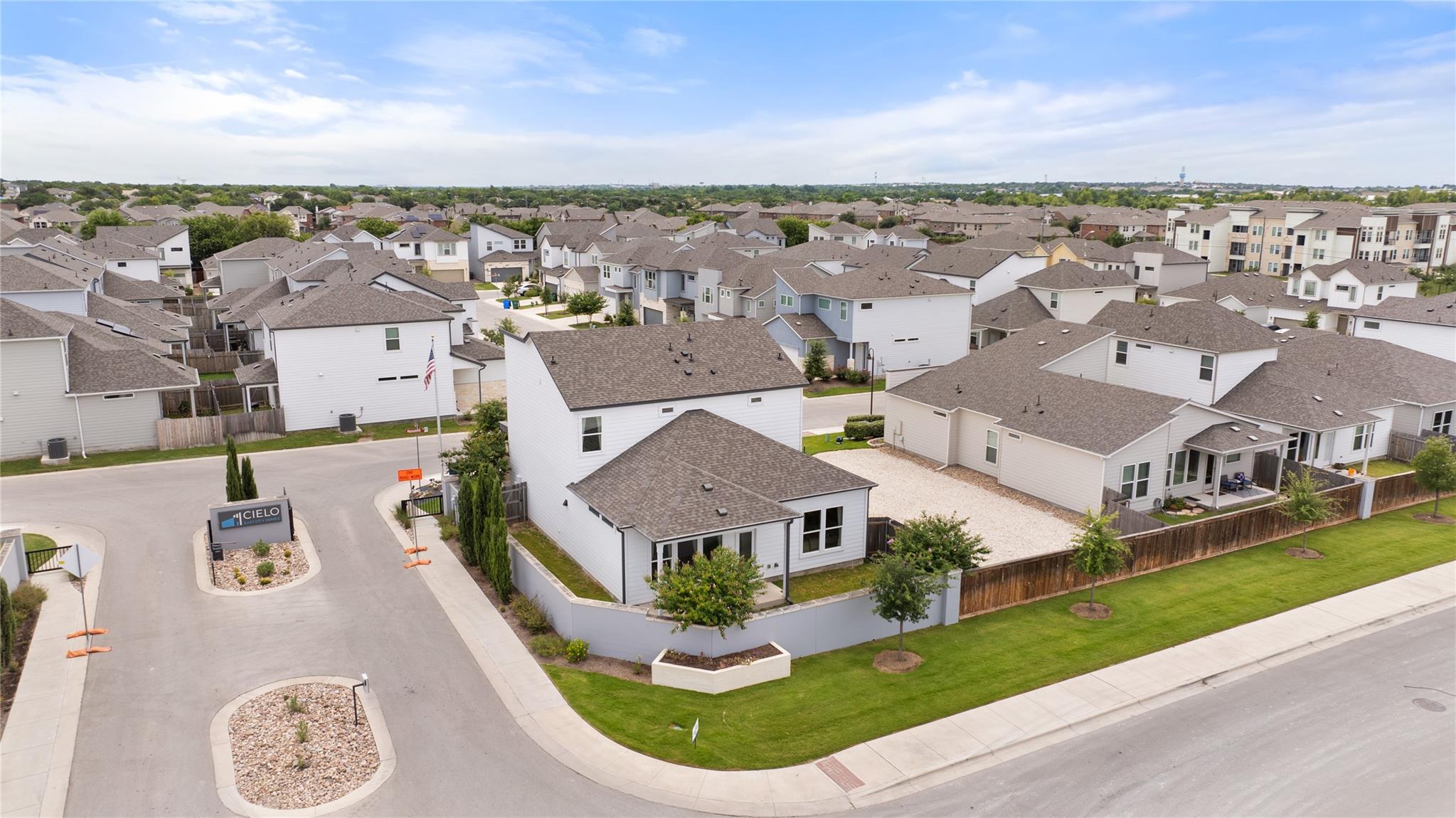 2209 Grenache Dr # 34, Round Rock, TX 78664