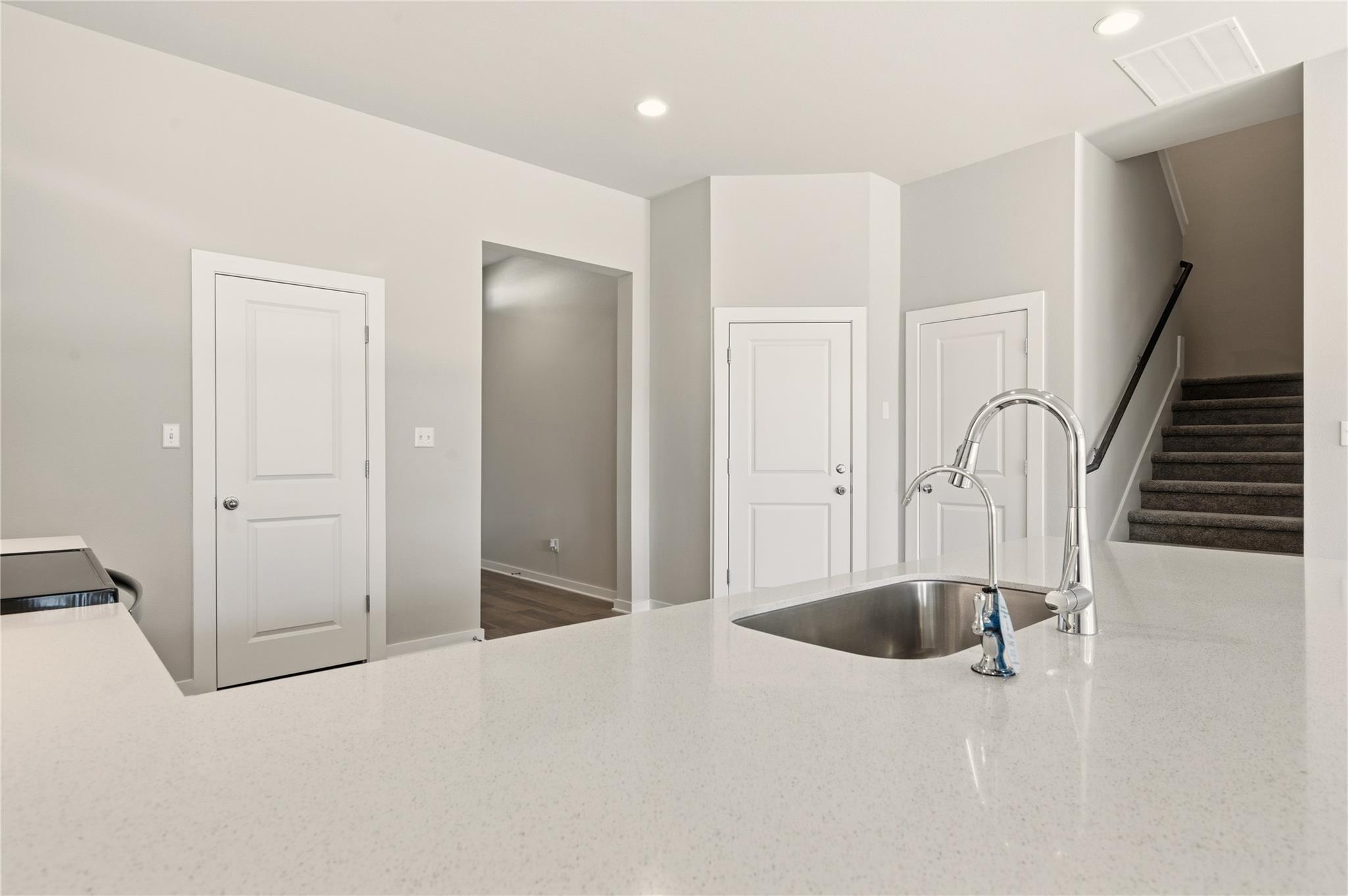 2209 Grenache Dr # 34, Round Rock, TX 78664