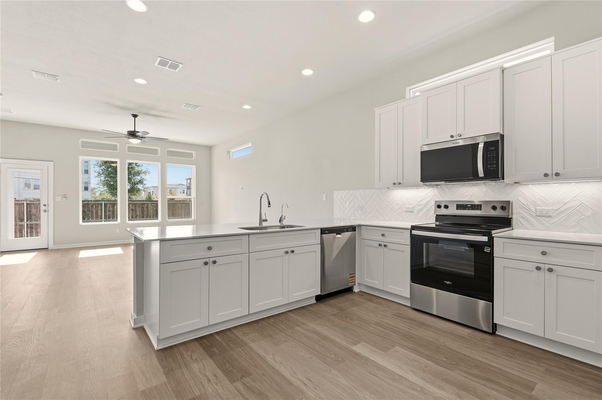 2209 Grenache Dr # 34, Round Rock, TX 78664