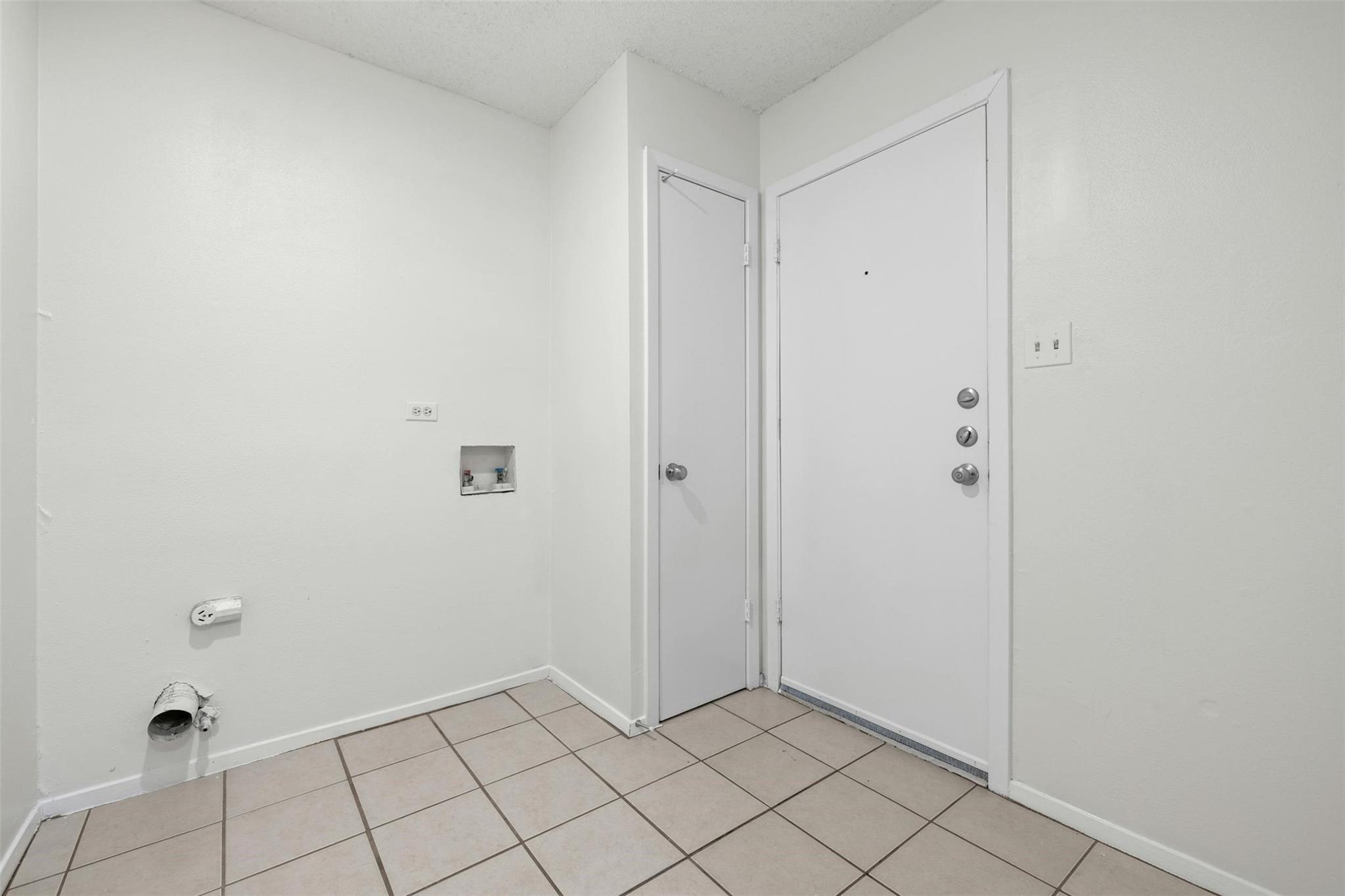 1010 Red Cliff Dr, Austin, TX 78758