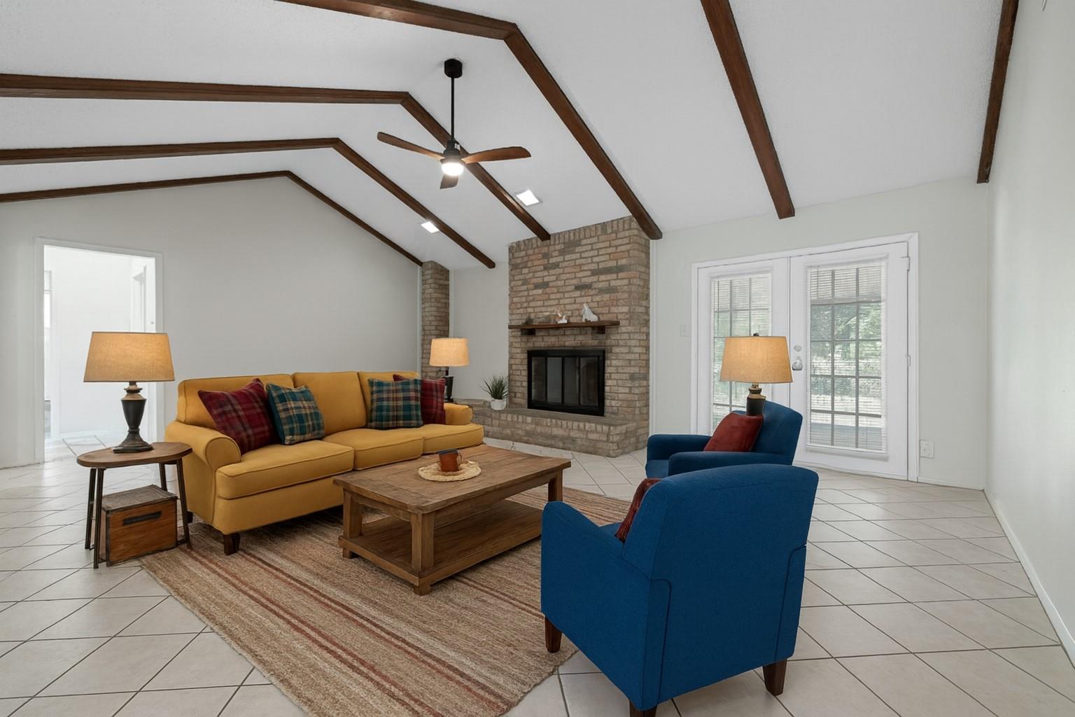 1010 Red Cliff Dr, Austin, TX 78758