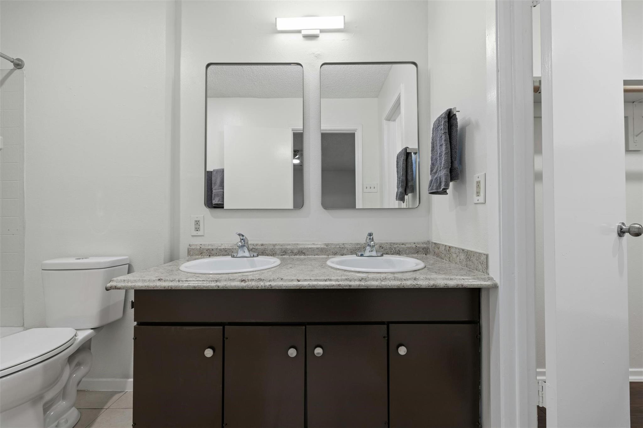 1010 Red Cliff Dr, Austin, TX 78758