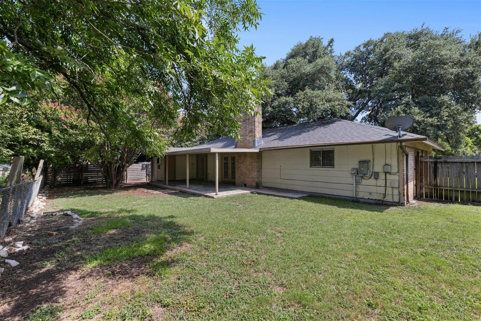 1010 Red Cliff Dr, Austin, TX 78758