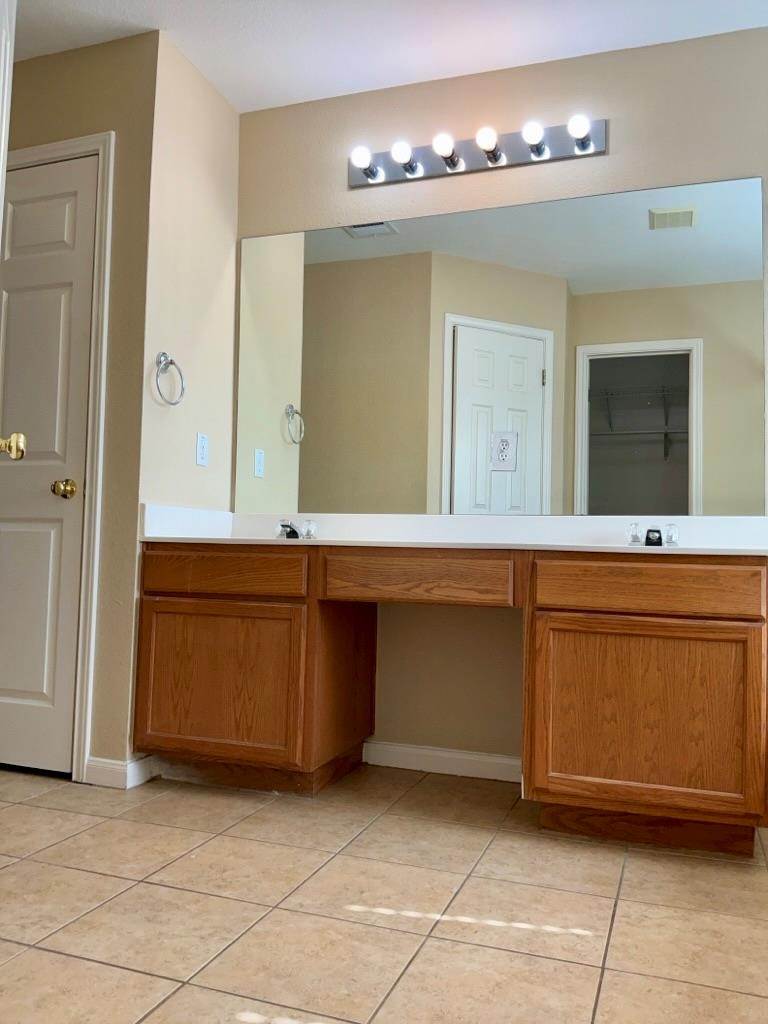 234 N Crossing Trl, Round Rock, TX 78665