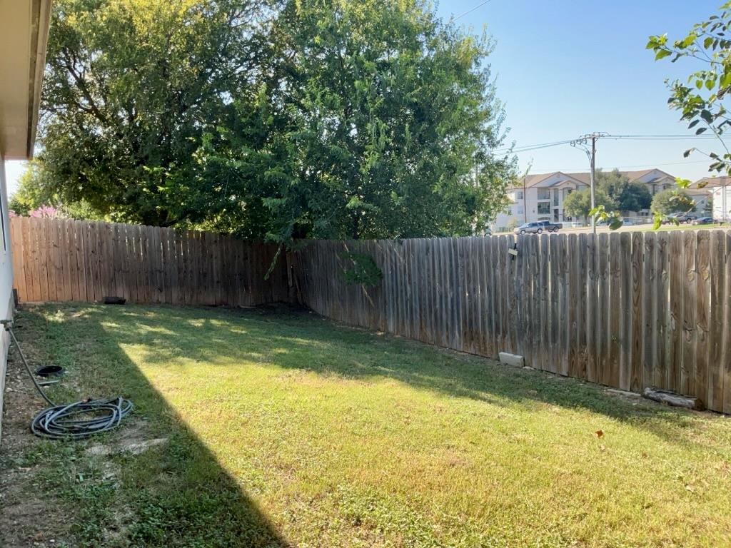 234 N Crossing Trl, Round Rock, TX 78665