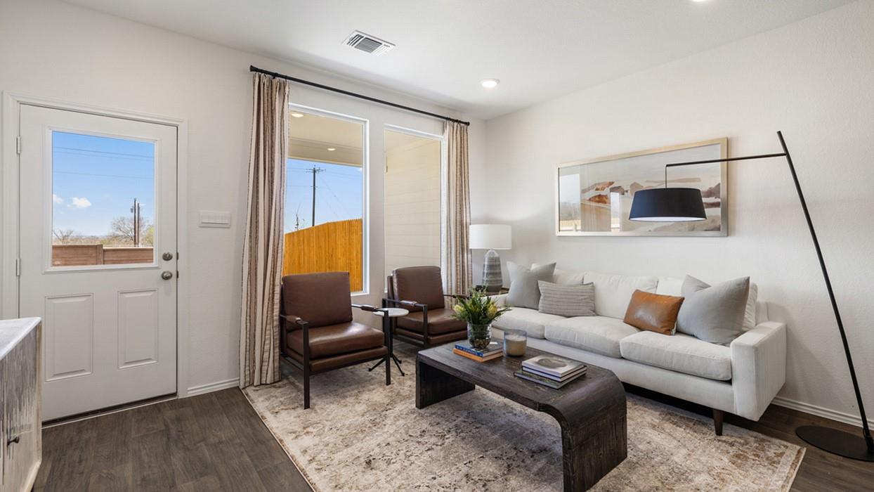 130-A Harrison Xing, Uhland, TX 78640