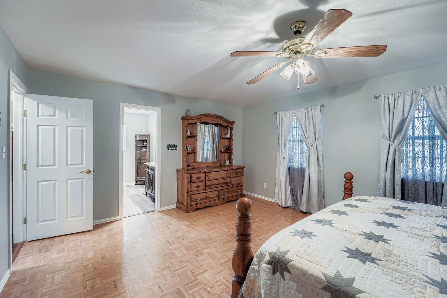 399 Upper Elgin River Rd, Elgin, TX 78621