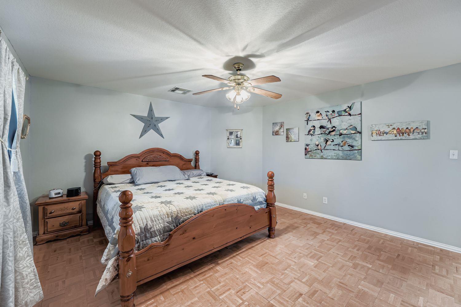 399 Upper Elgin River Rd, Elgin, TX 78621