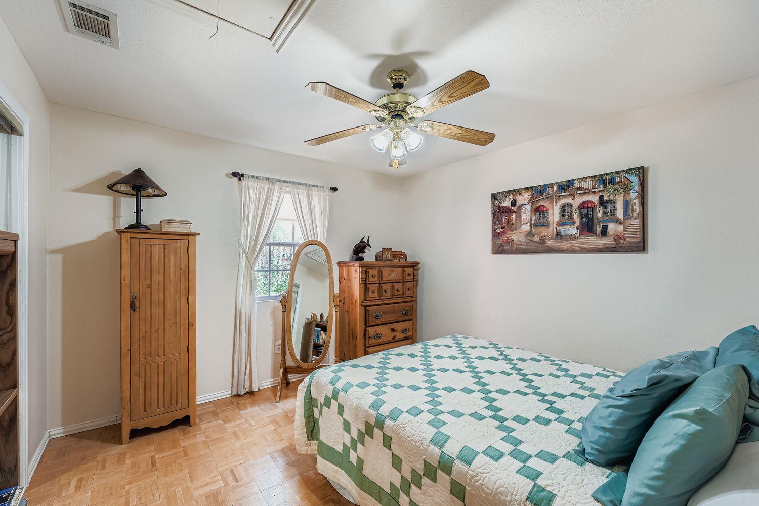 399 Upper Elgin River Rd, Elgin, TX 78621