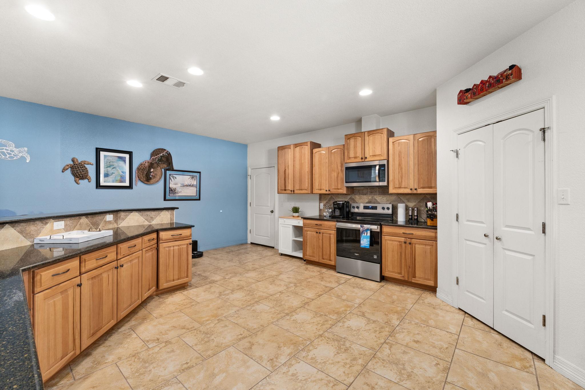 13061 Oakalla Rd, Killeen, TX 76549