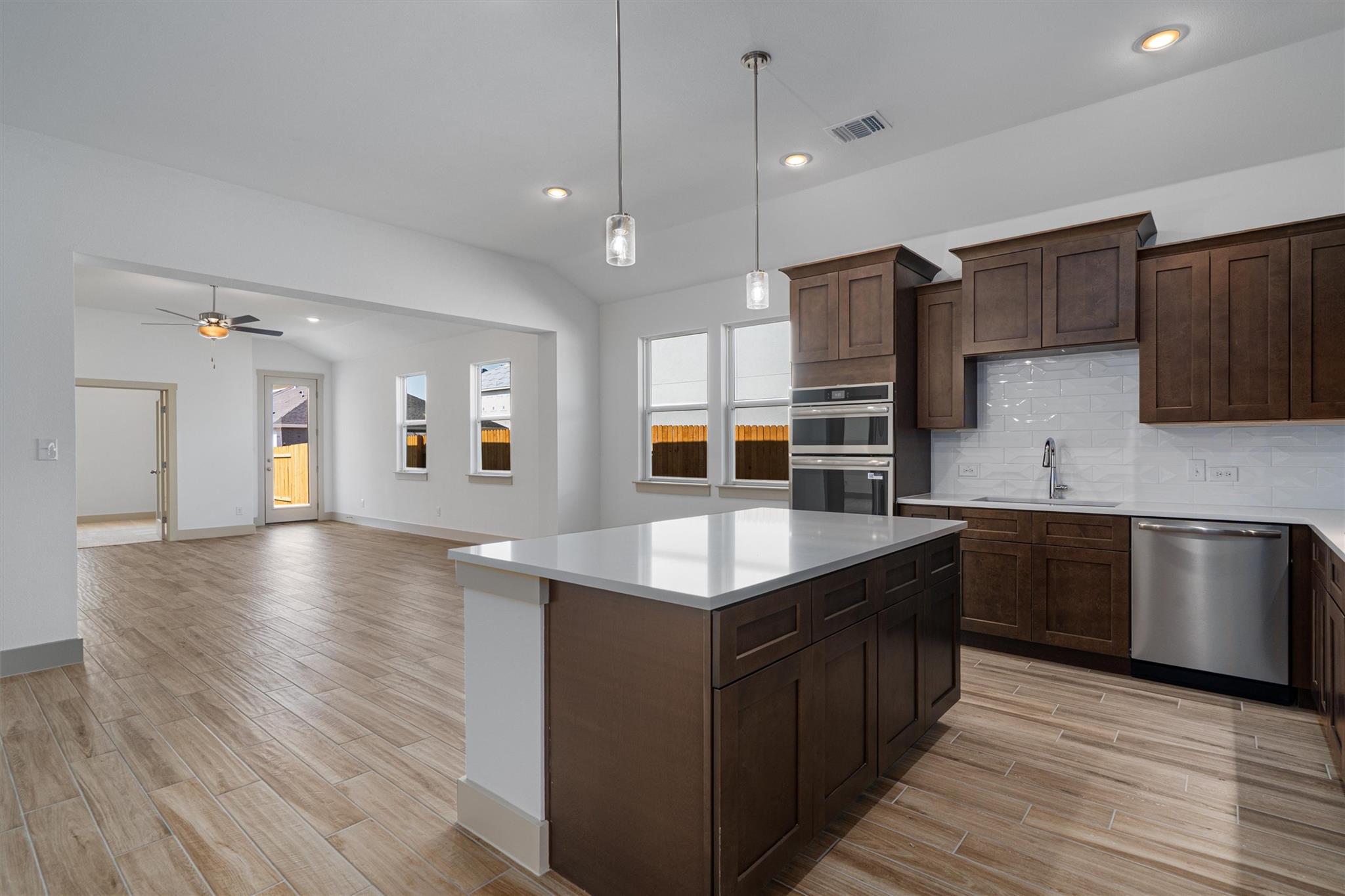 19100 Ariel Elena Way, Pflugerville, TX 78653