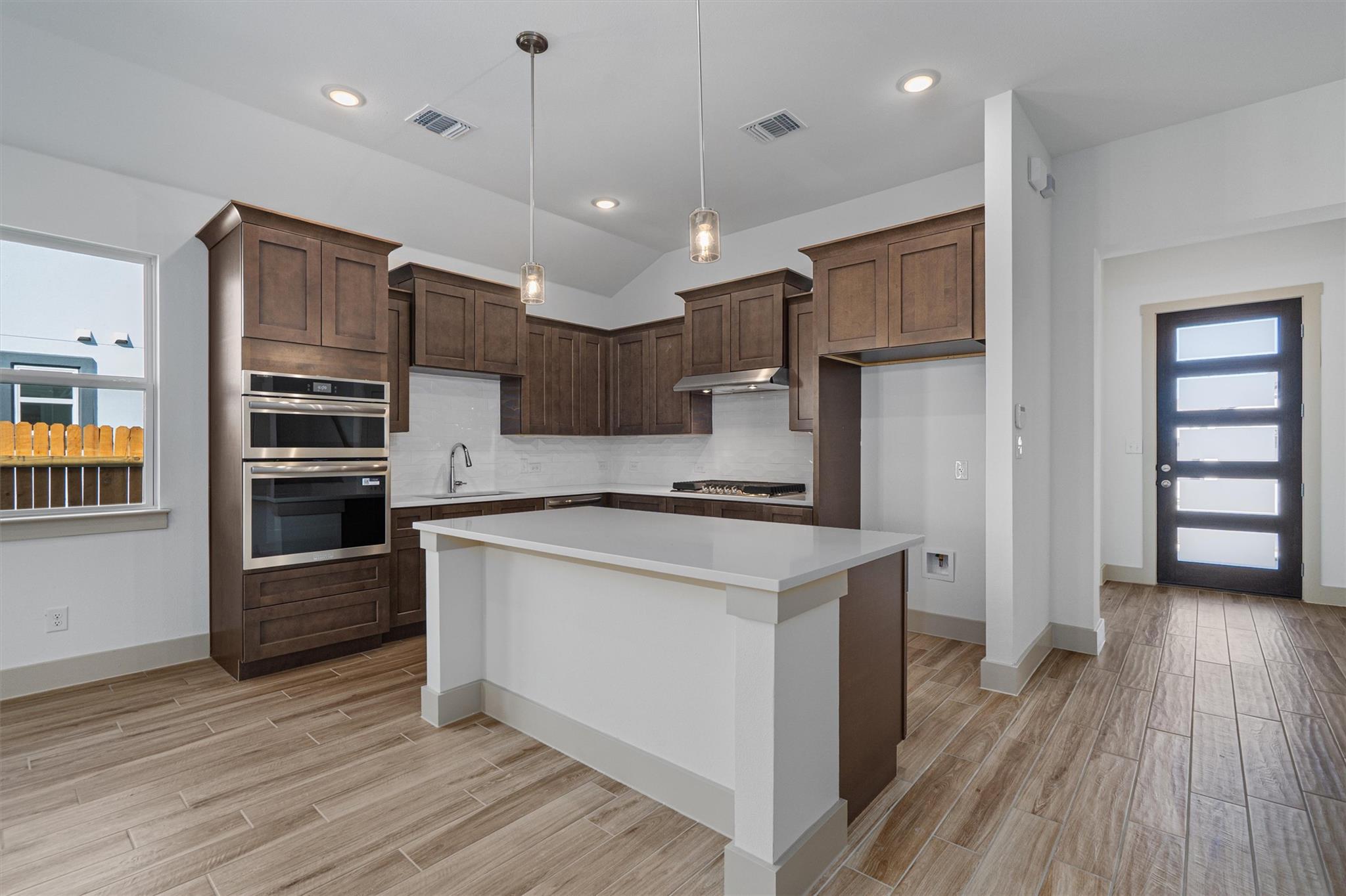 19100 Ariel Elena Way, Pflugerville, TX 78653