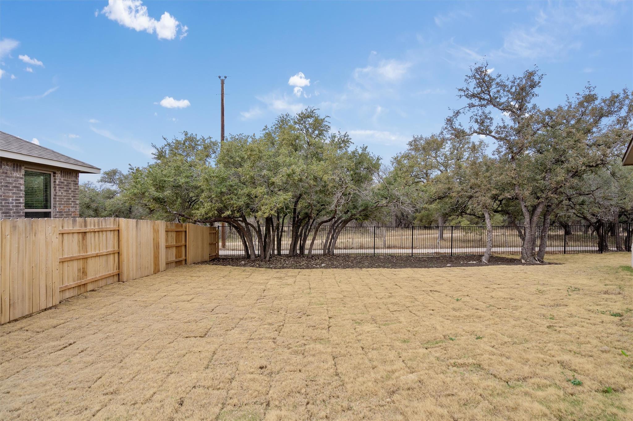 136 Scenic Hills Cir, Georgetown, TX 78628