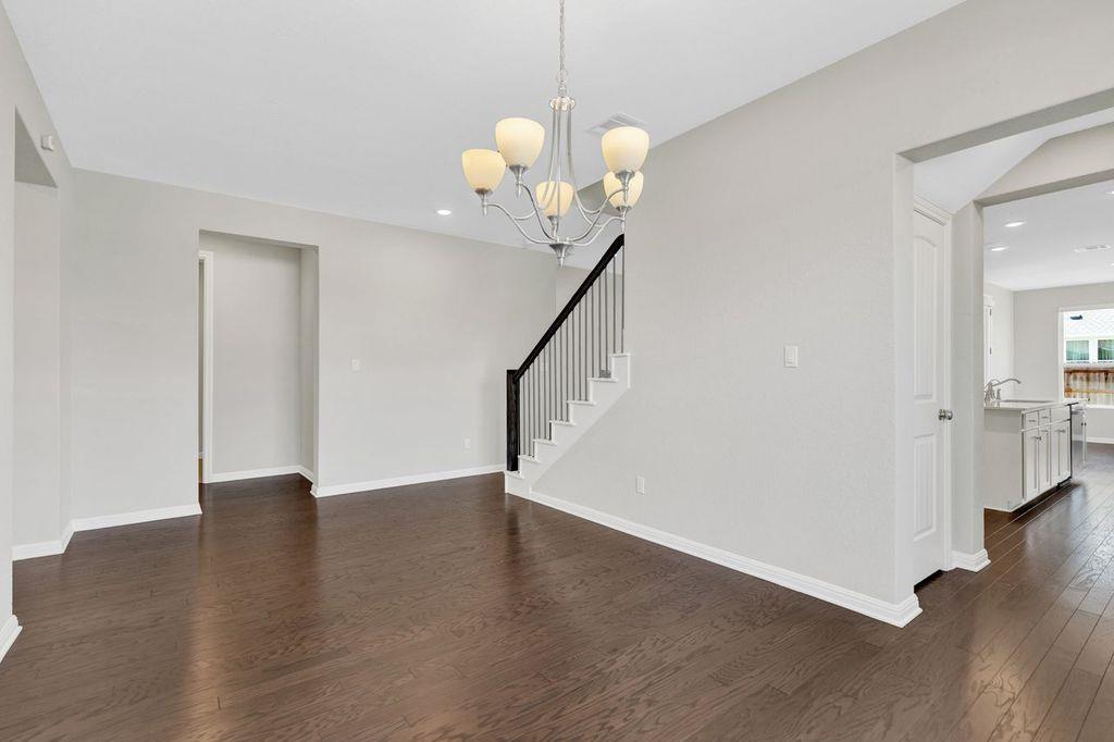 229 Golden Gate Ln, Kyle, TX 78640