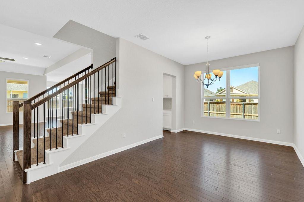 229 Golden Gate Ln, Kyle, TX 78640