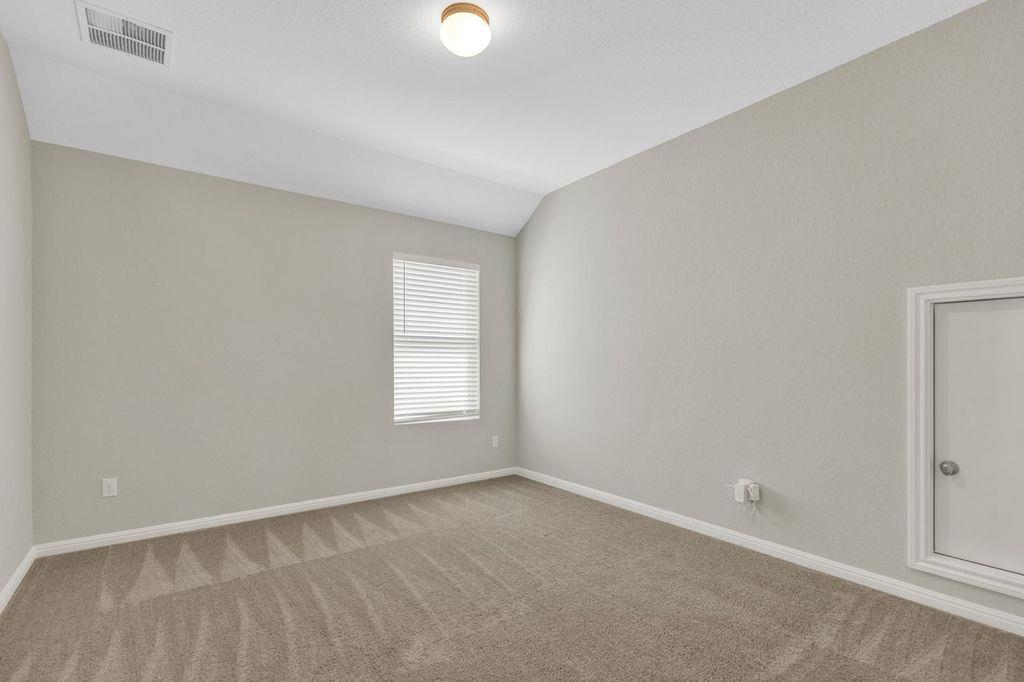 229 Golden Gate Ln, Kyle, TX 78640